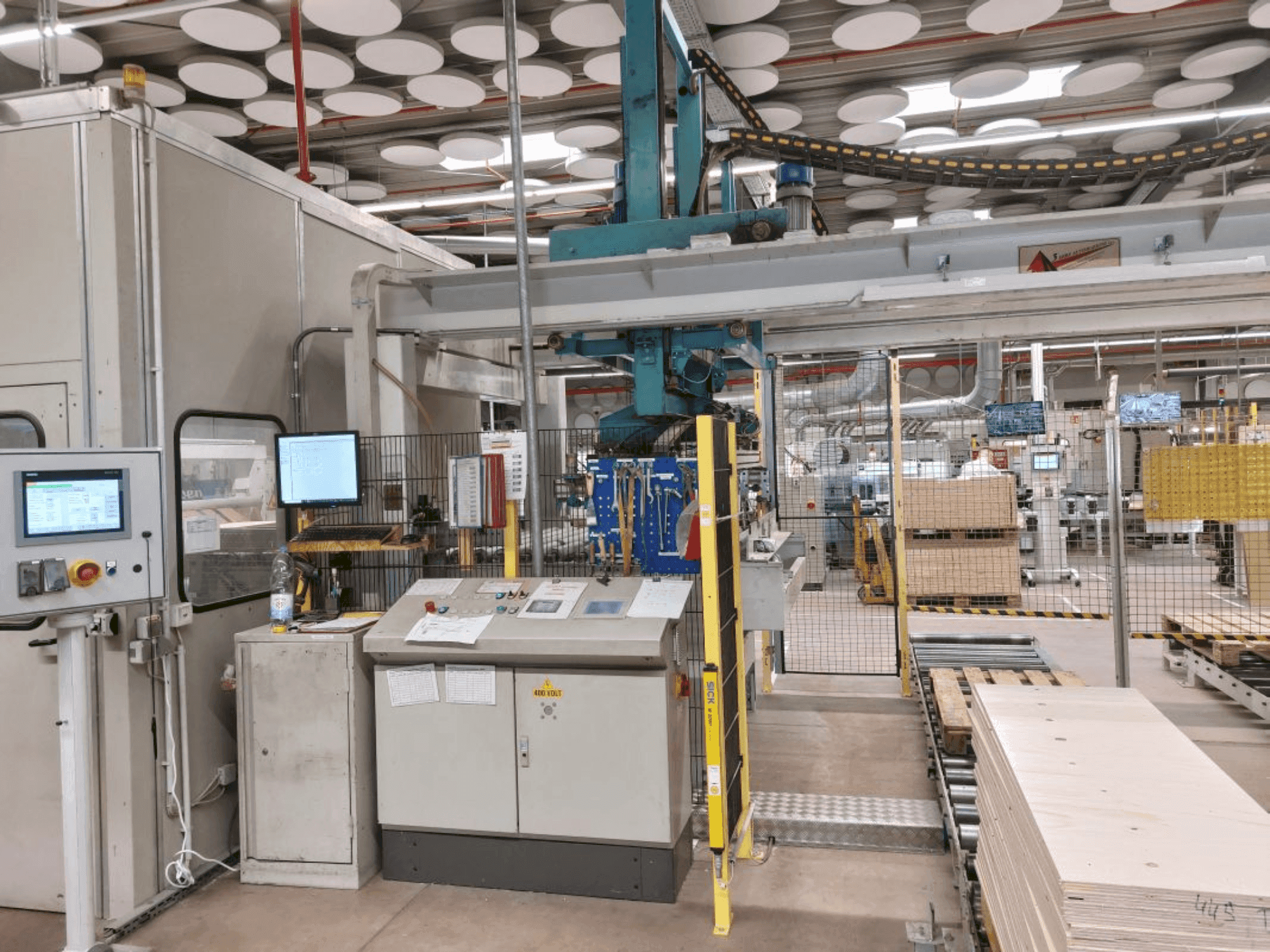 MACHINE_IMG_ALT_FRONT_VIEW