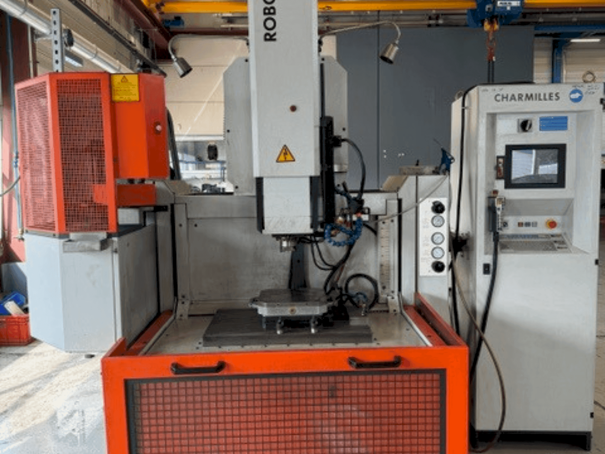 MACHINE_IMG_ALT_FRONT_VIEW