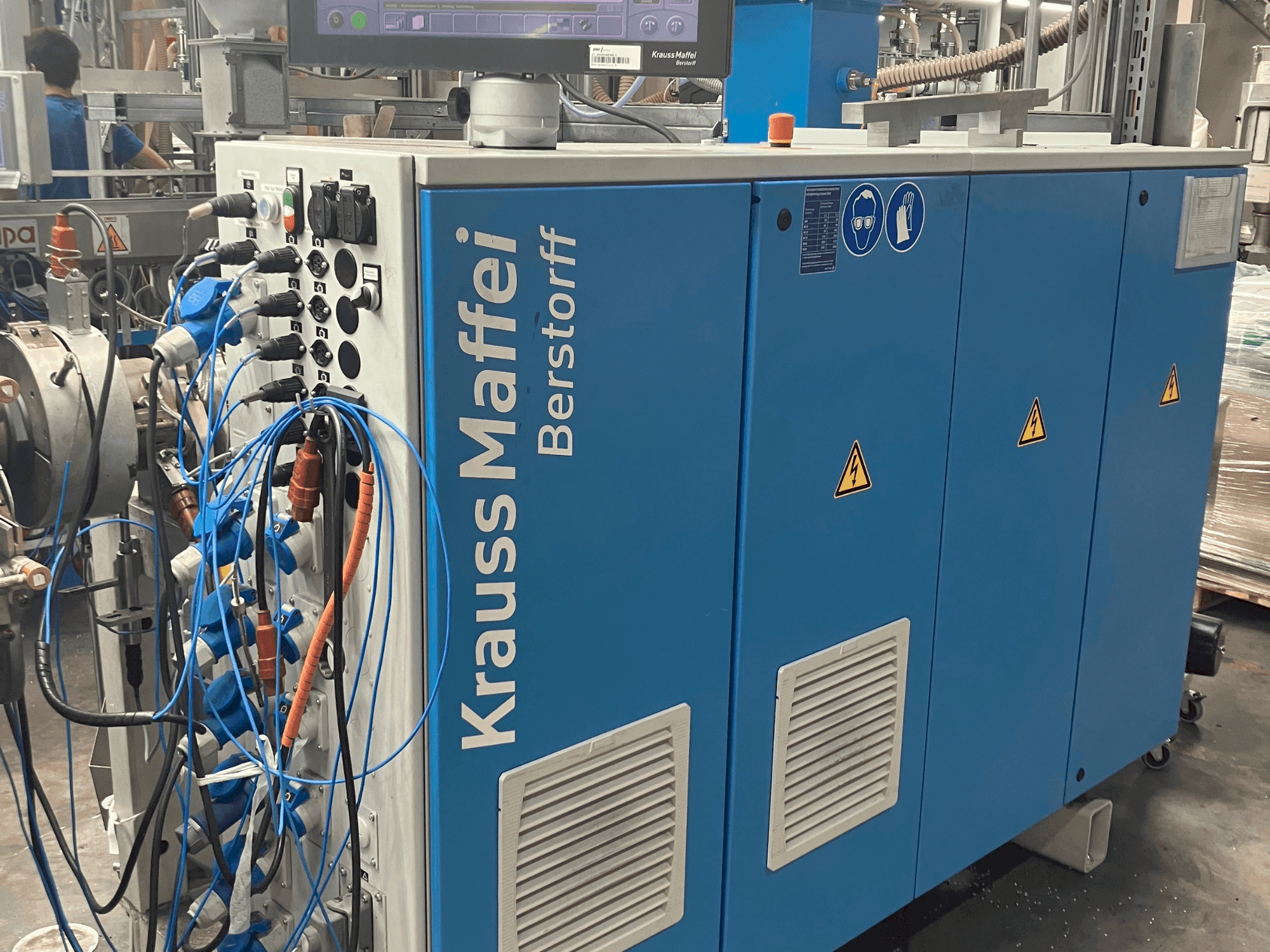 MACHINE_IMG_ALT_FRONT_VIEW