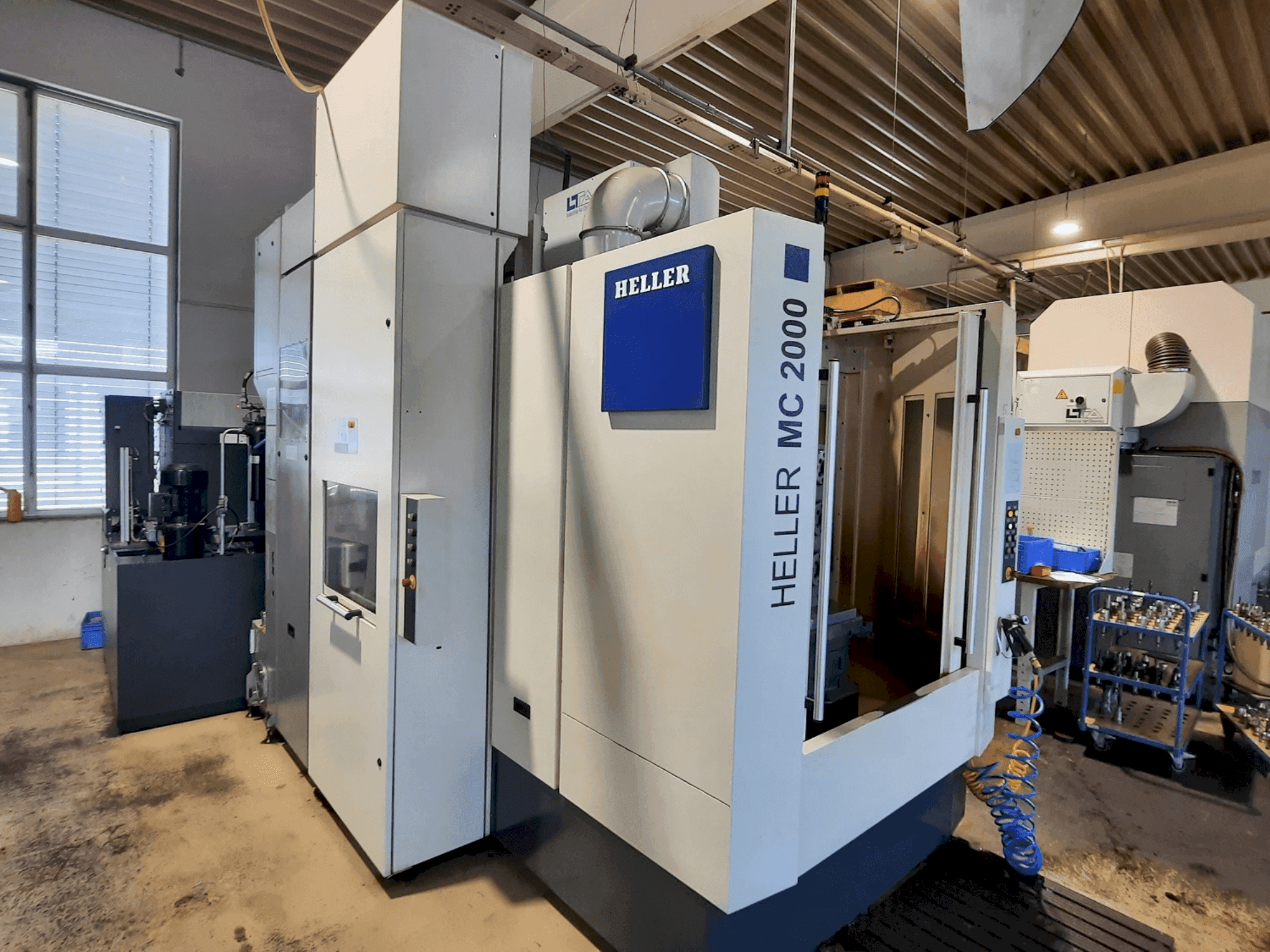 MACHINE_IMG_ALT_FRONT_VIEW