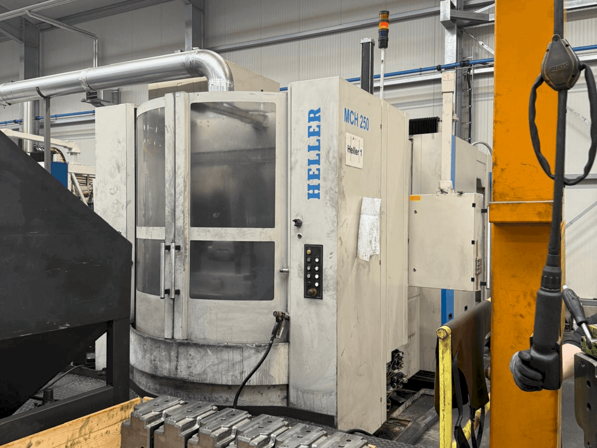 MACHINE_IMG_ALT_FRONT_VIEW