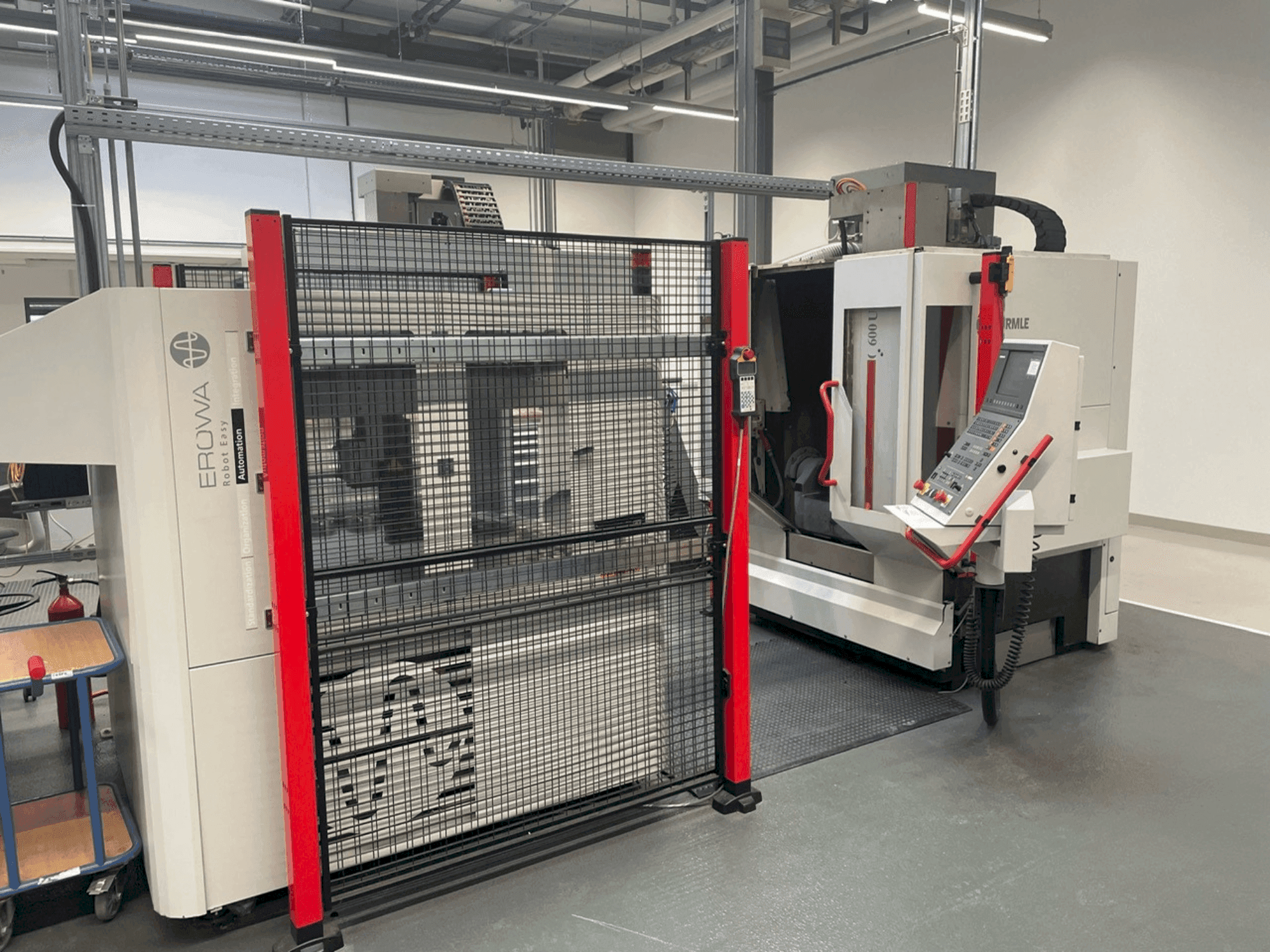 MACHINE_IMG_ALT_FRONT_VIEW
