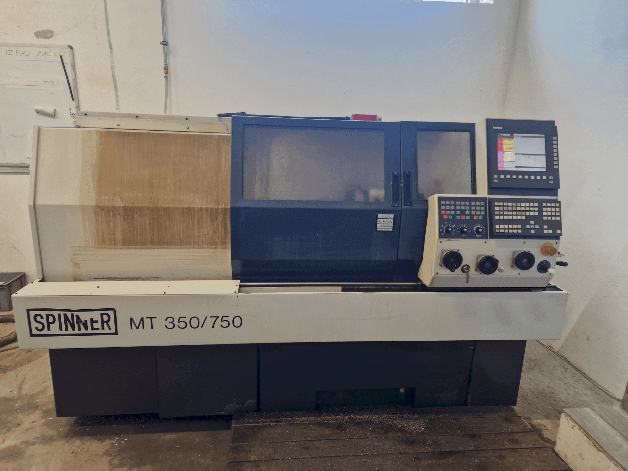 MACHINE_IMG_ALT_FRONT_VIEW