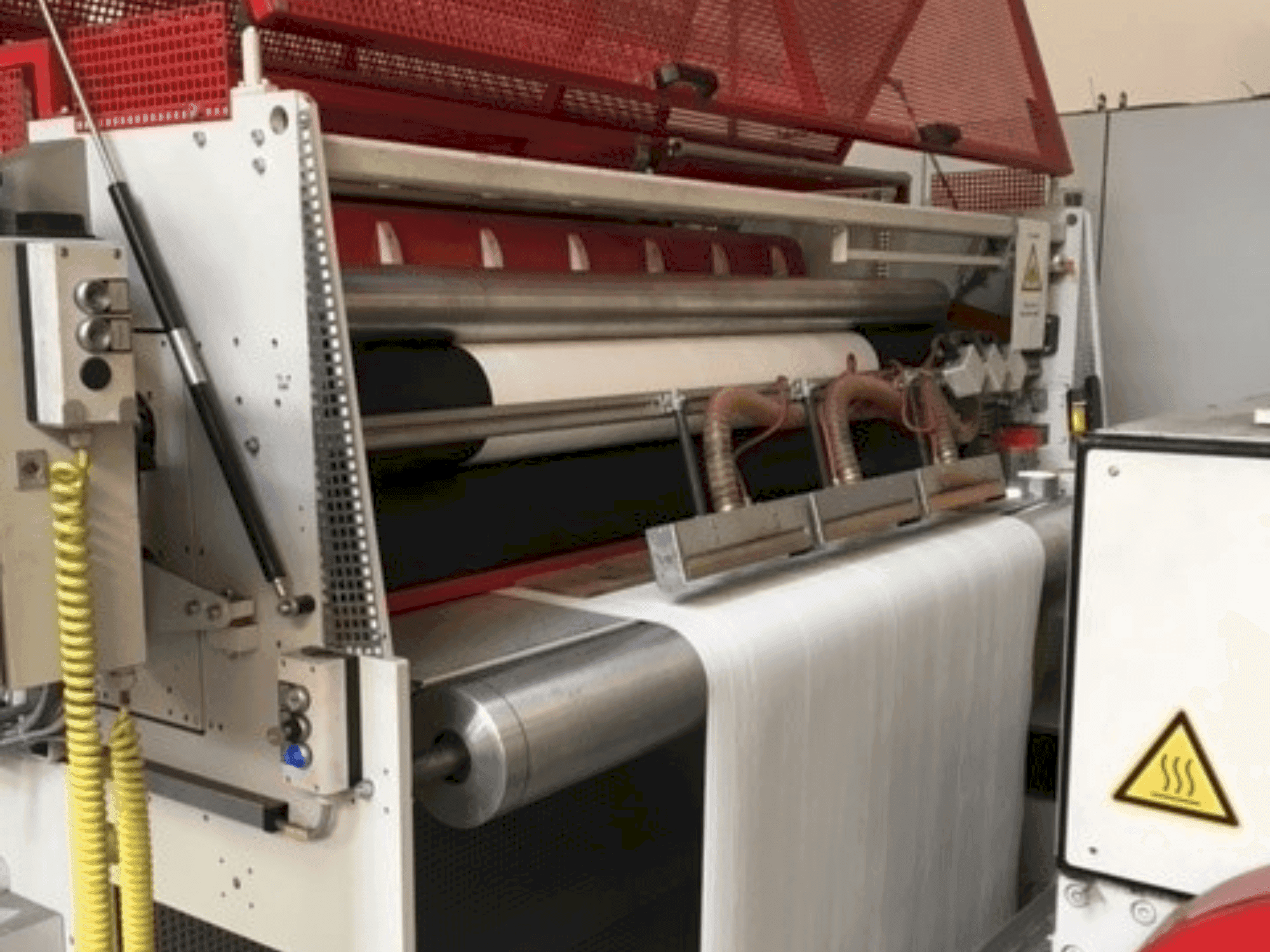 MACHINE_IMG_ALT_FRONT_VIEW