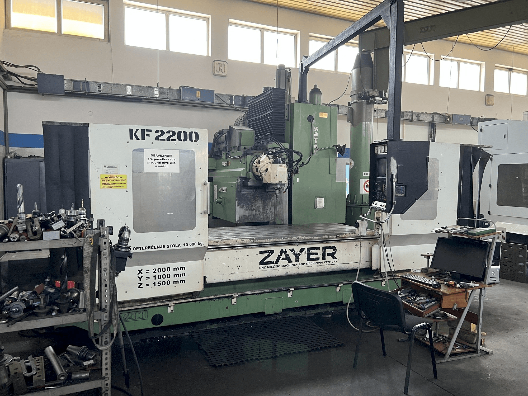 Front view of Zayer KF 2200 machine