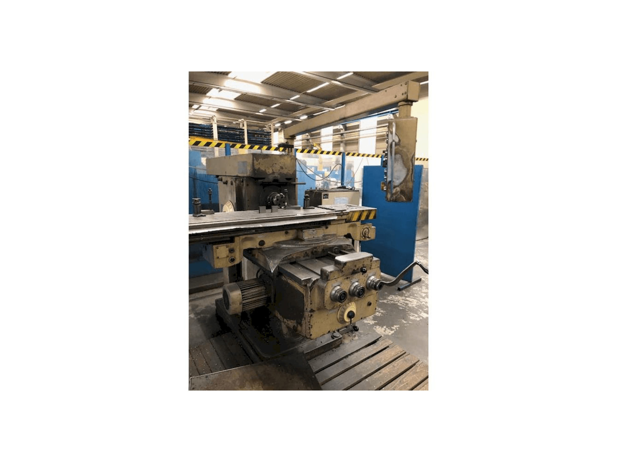 MACHINE_IMG_ALT_FRONT_VIEW