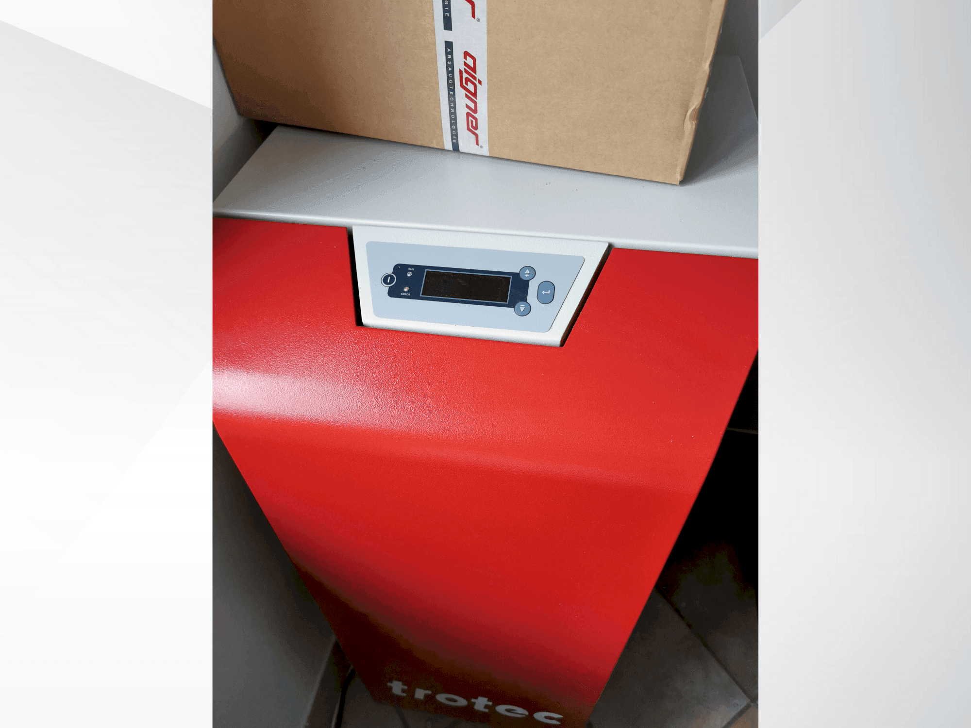 MACHINE_IMG_ALT_FRONT_VIEW