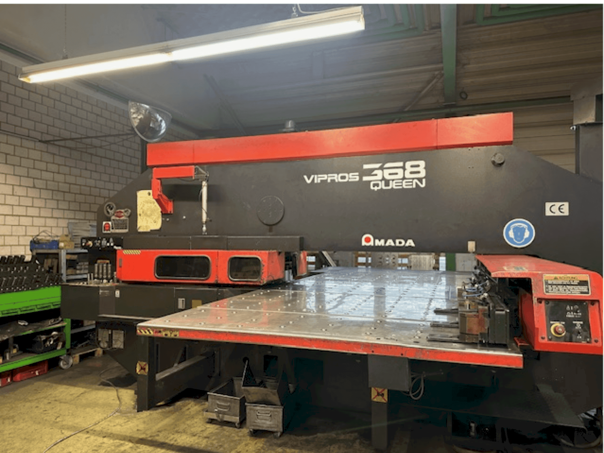 MACHINE_IMG_ALT_FRONT_VIEW