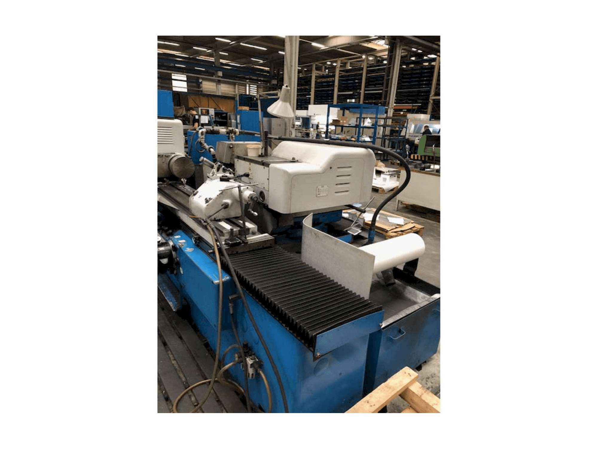 MACHINE_IMG_ALT_FRONT_VIEW