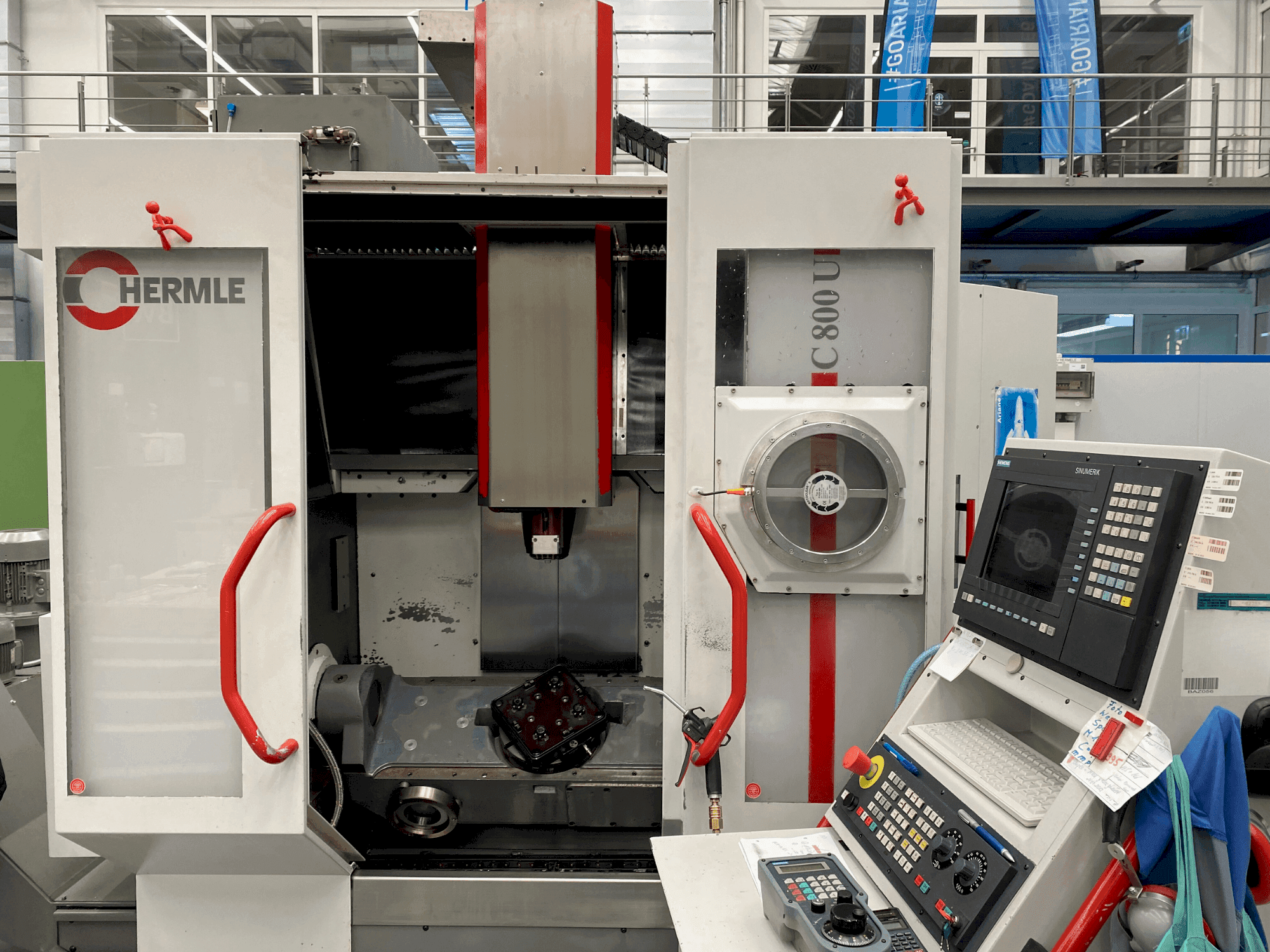 MACHINE_IMG_ALT_FRONT_VIEW