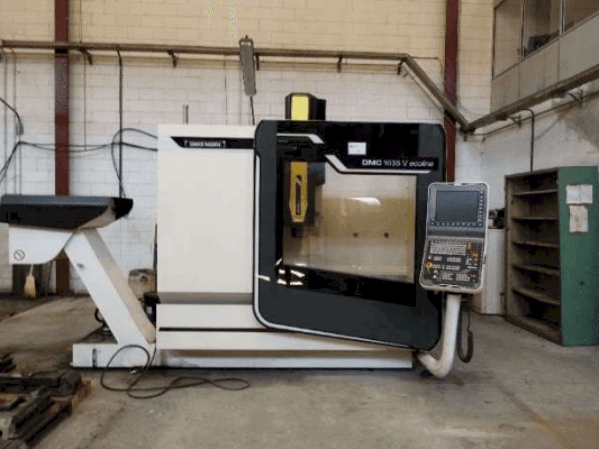 MACHINE_IMG_ALT_FRONT_VIEW