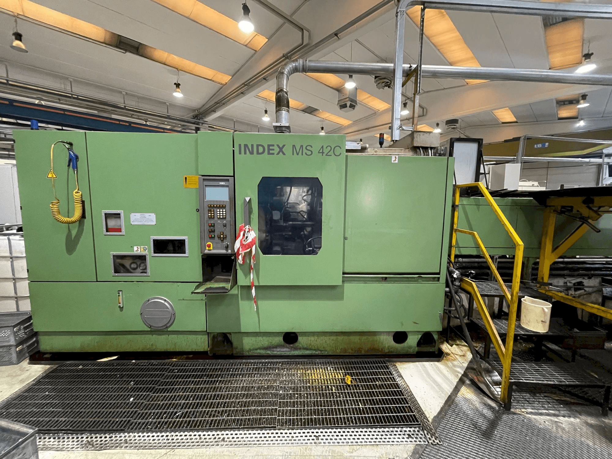 MACHINE_IMG_ALT_FRONT_VIEW