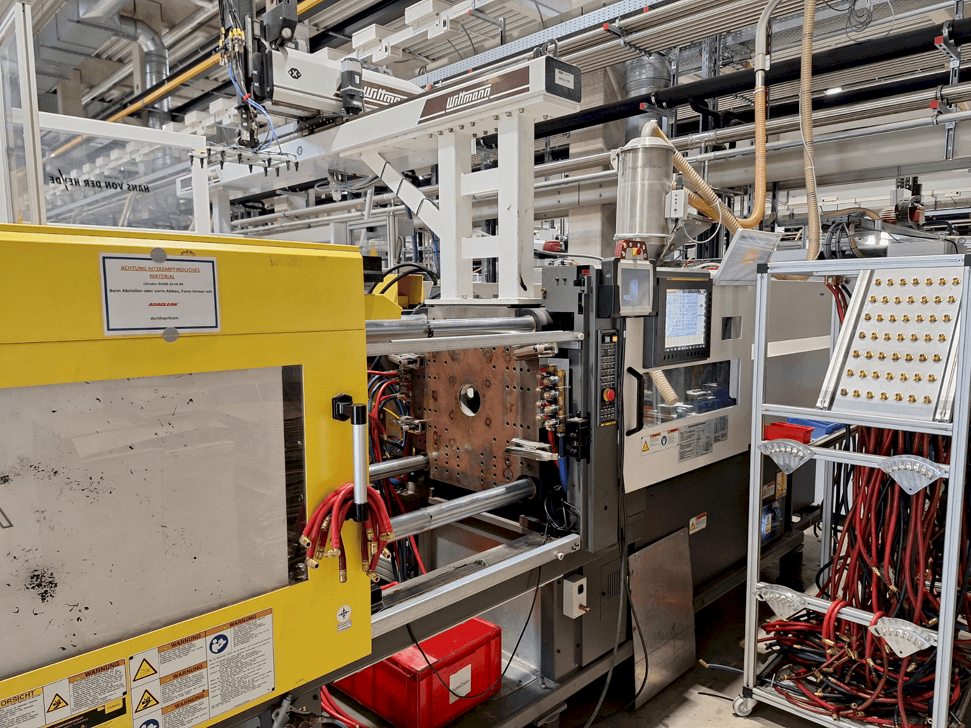 MACHINE_IMG_ALT_FRONT_VIEW