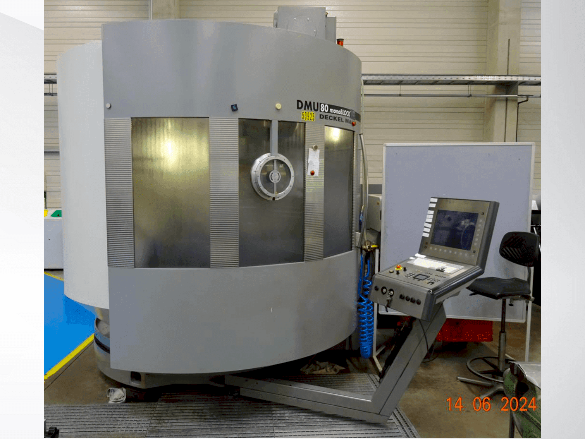 MACHINE_IMG_ALT_SIDE_VIEW