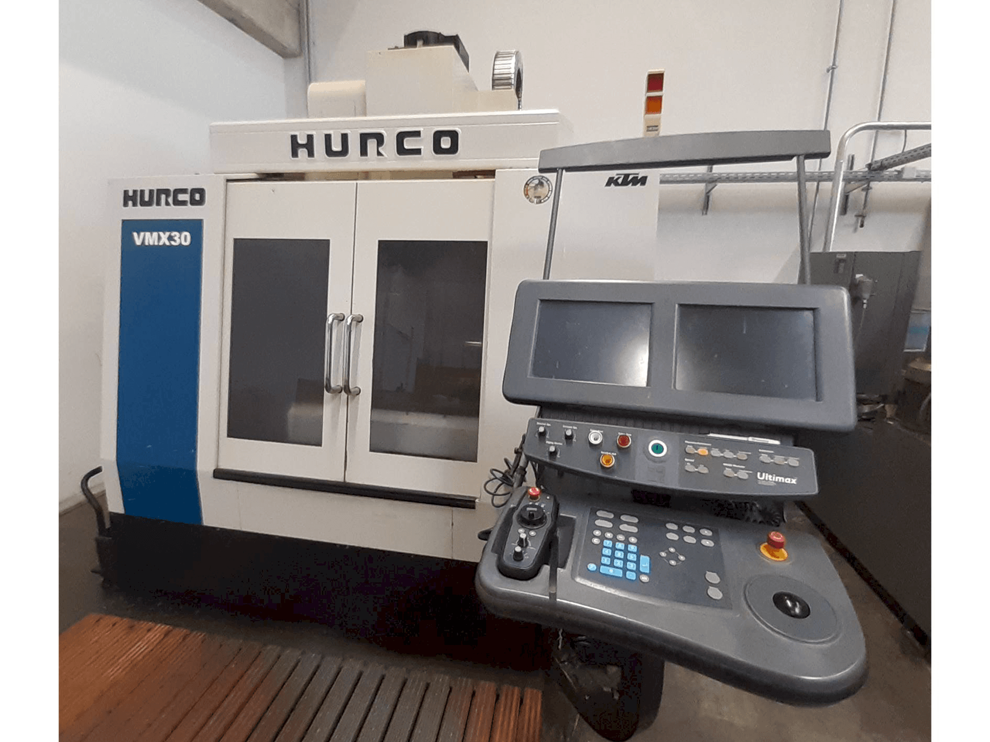Front view of Hurco VMX 30 machine