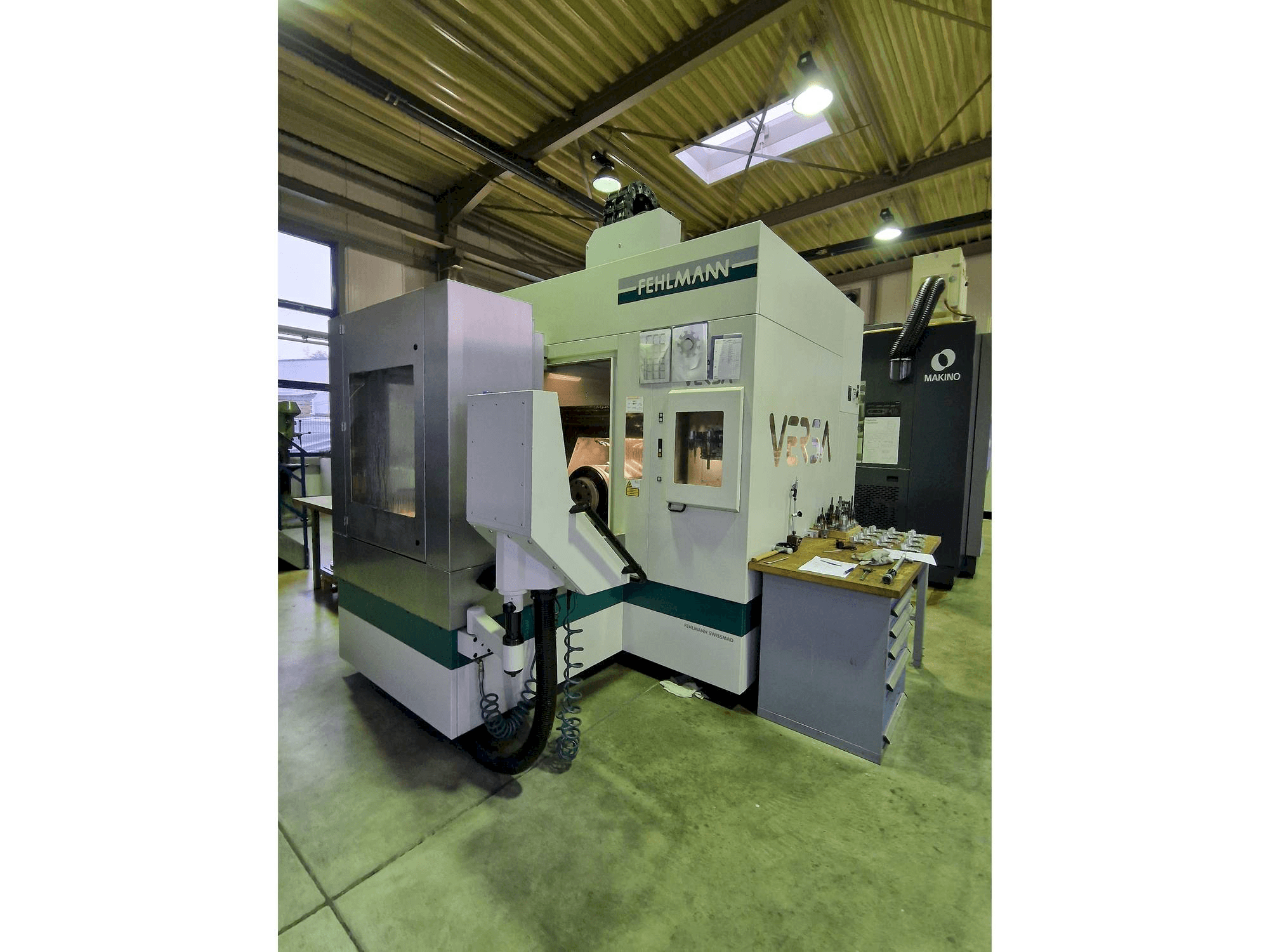 MACHINE_IMG_ALT_FRONT_VIEW