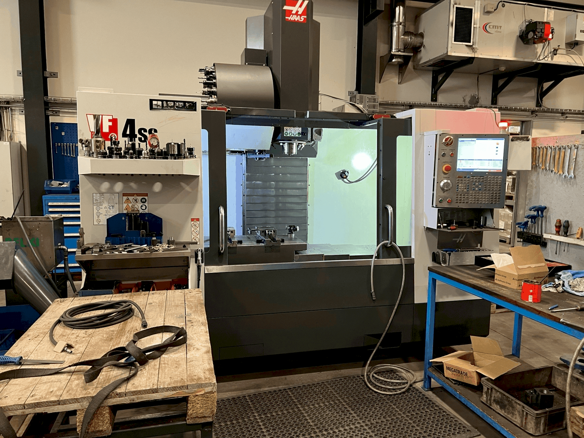 MACHINE_IMG_ALT_FRONT_VIEW