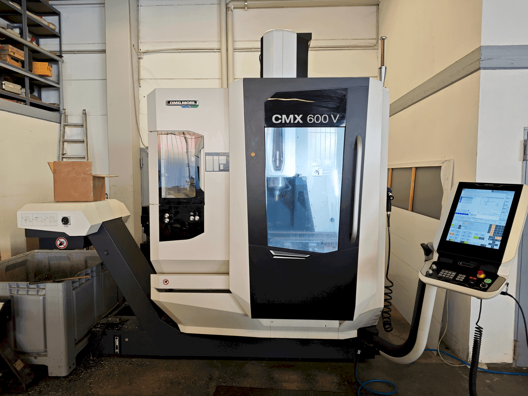 MACHINE_IMG_ALT_FRONT_VIEW