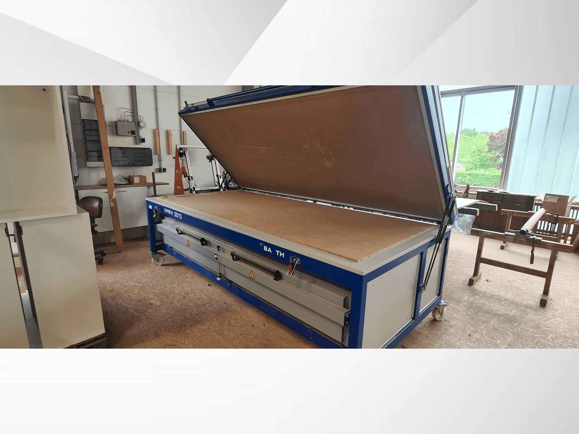 MACHINE_IMG_ALT_FRONT_VIEW