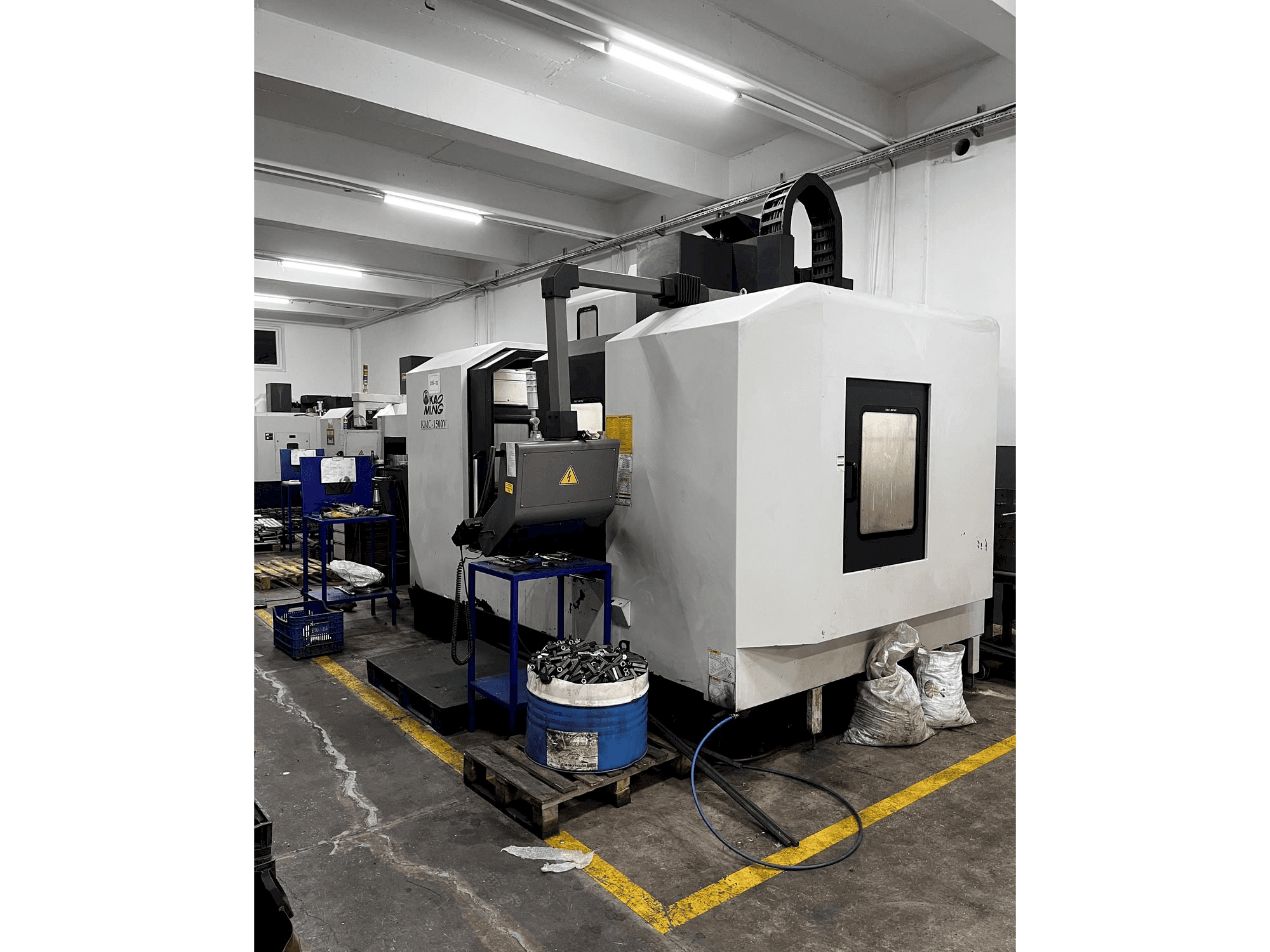 MACHINE_IMG_ALT_FRONT_VIEW