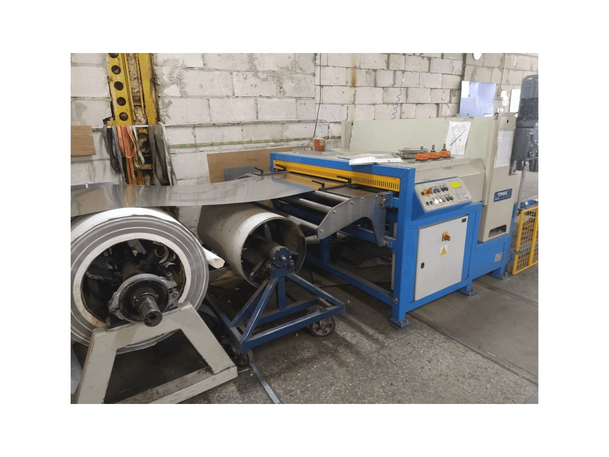 Front view of SWAH LCP-S (2013) machine