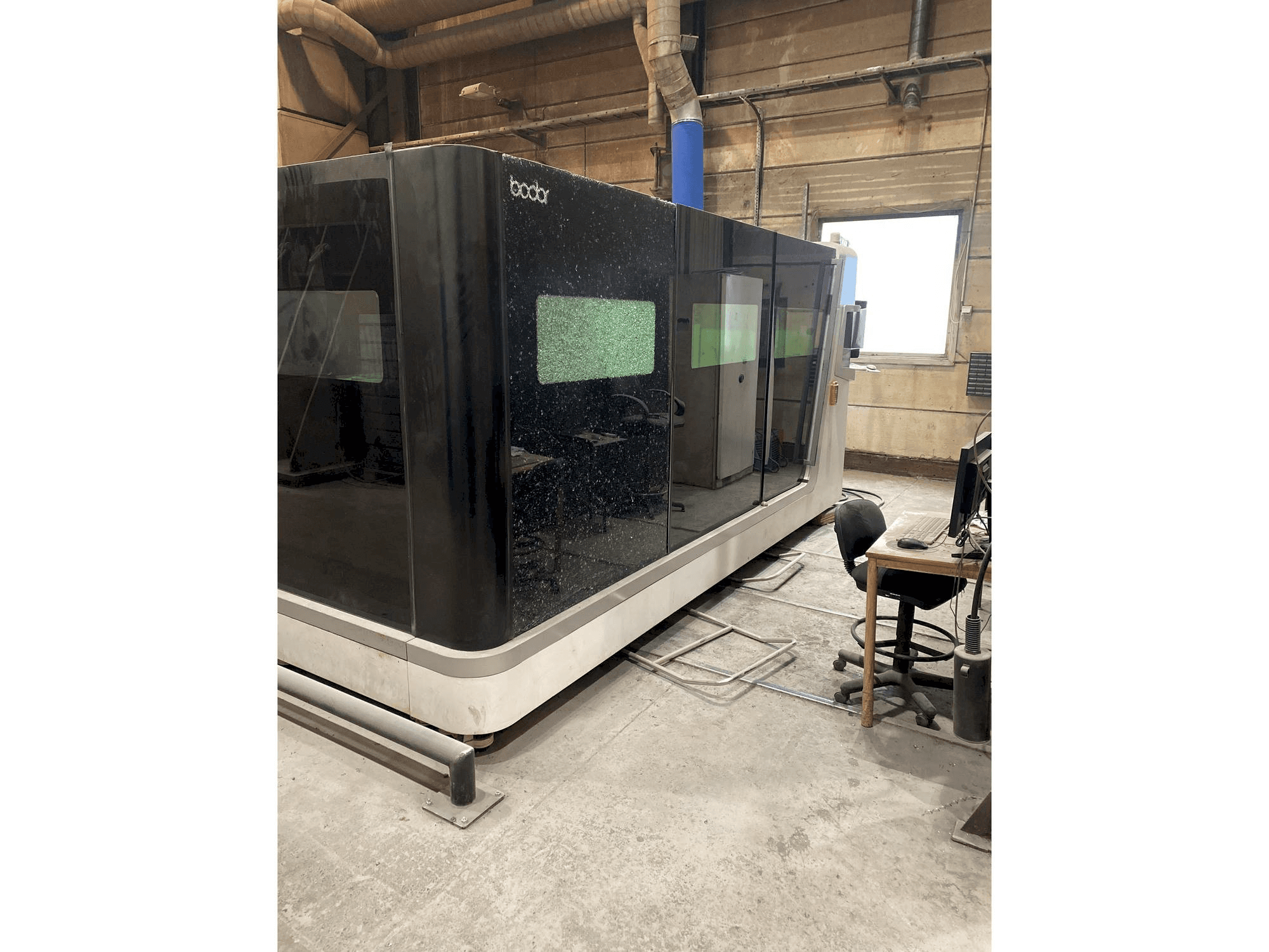 MACHINE_IMG_ALT_FRONT_VIEW