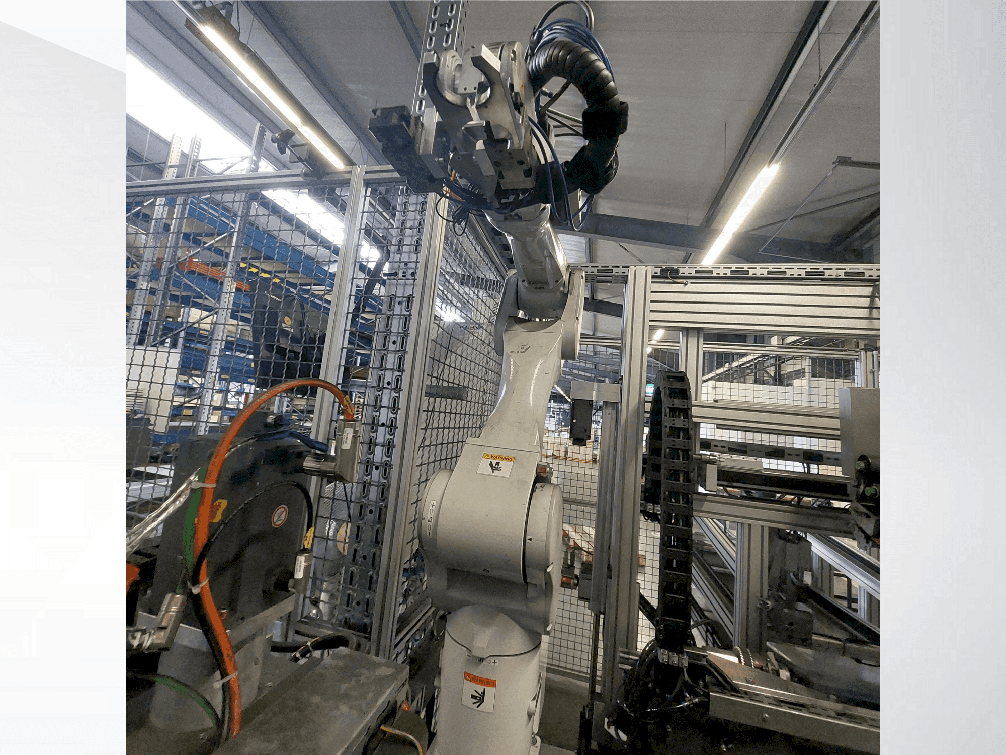 MACHINE_IMG_ALT_FRONT_VIEW