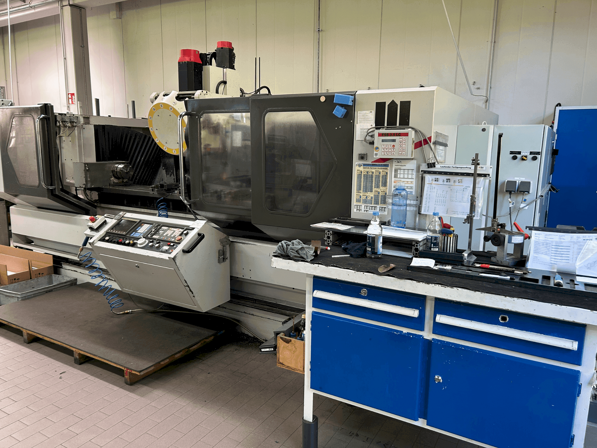 MACHINE_IMG_ALT_FRONT_VIEW