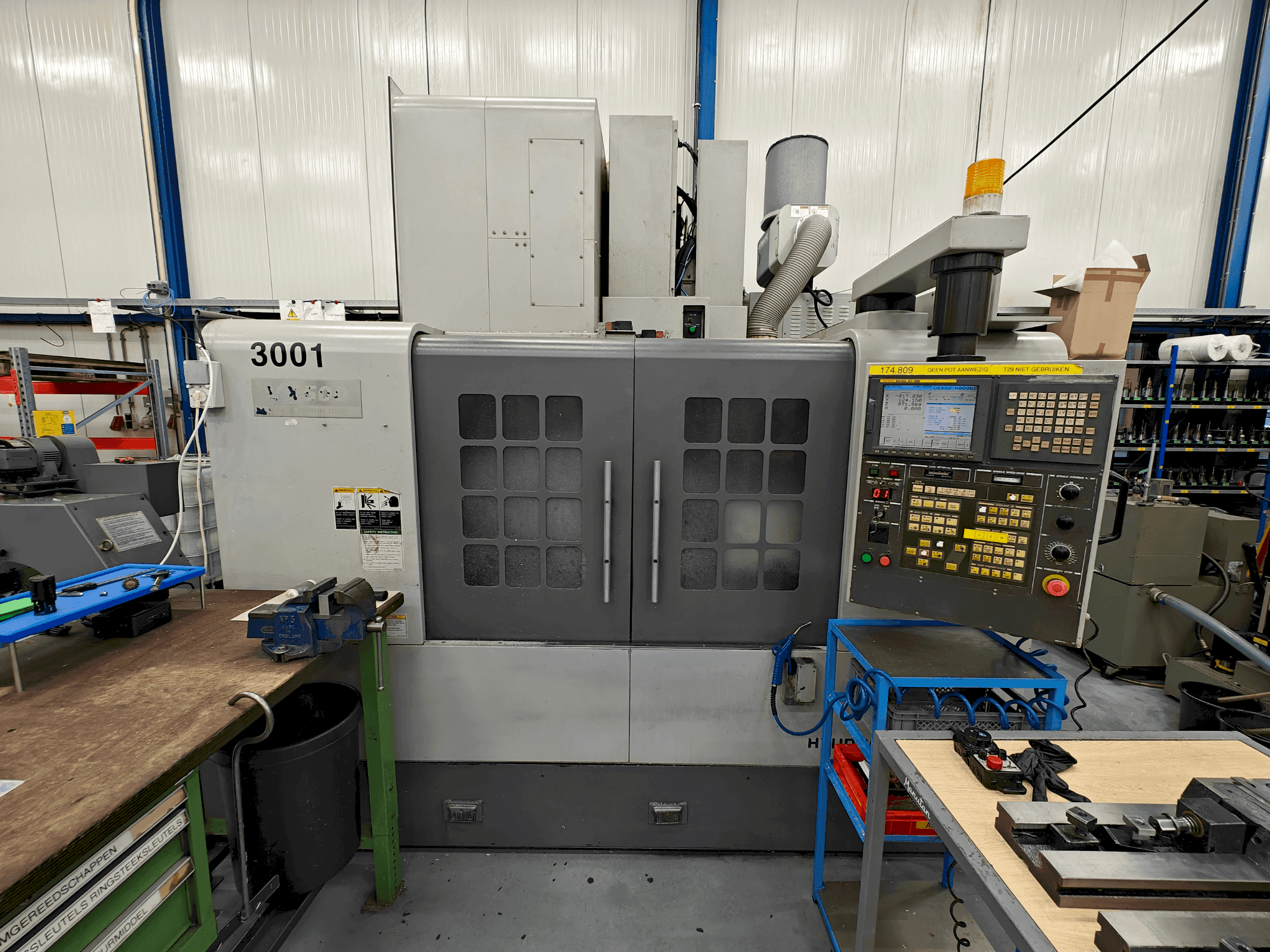 MACHINE_IMG_ALT_FRONT_VIEW