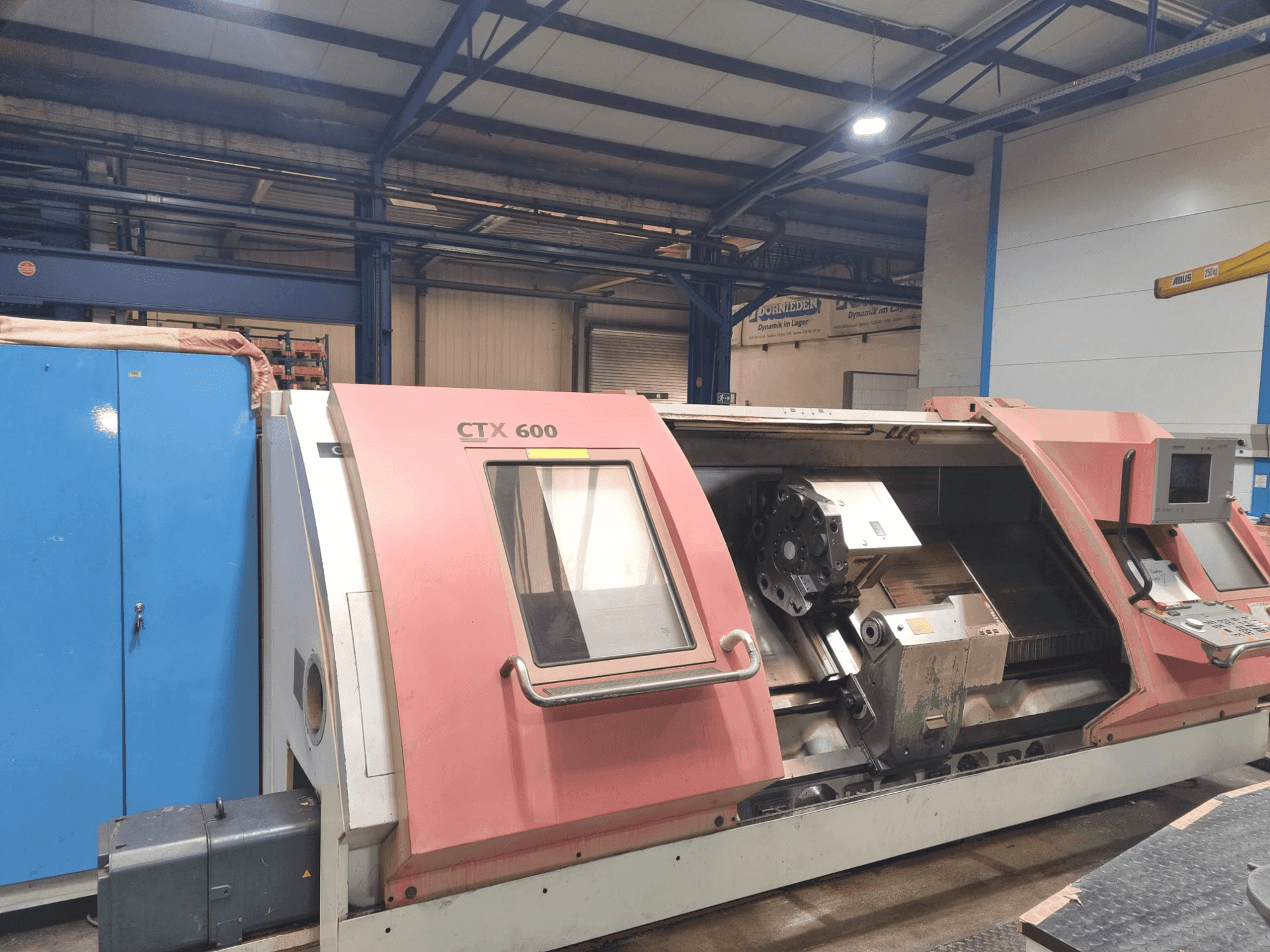 MACHINE_IMG_ALT_FRONT_VIEW