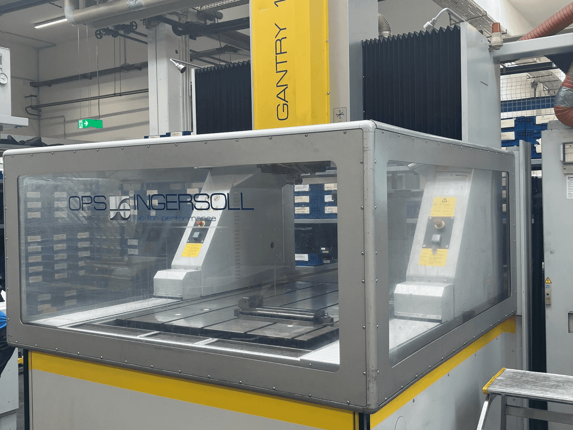 MACHINE_IMG_ALT_FRONT_VIEW