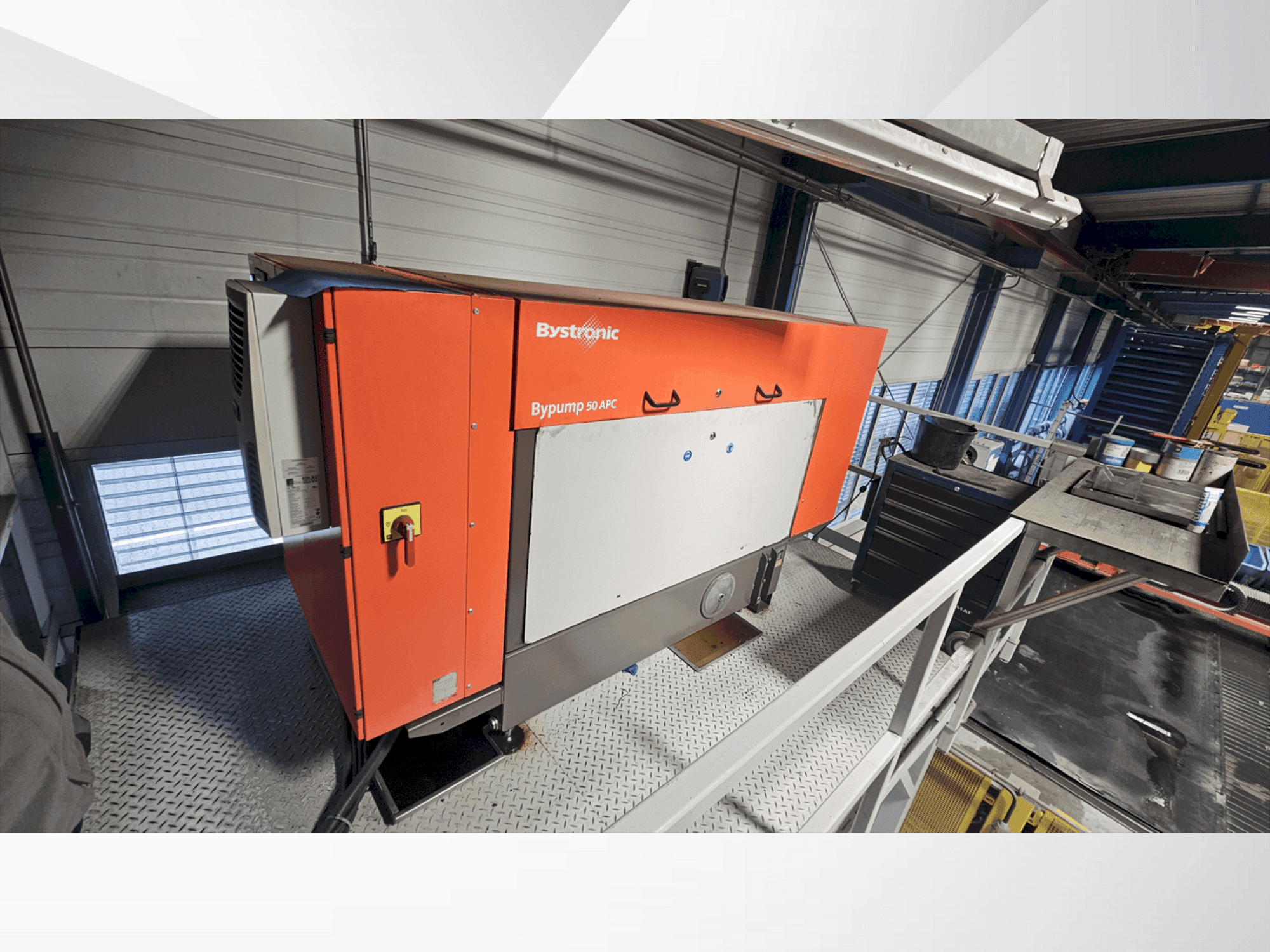 MACHINE_IMG_ALT_FRONT_VIEW