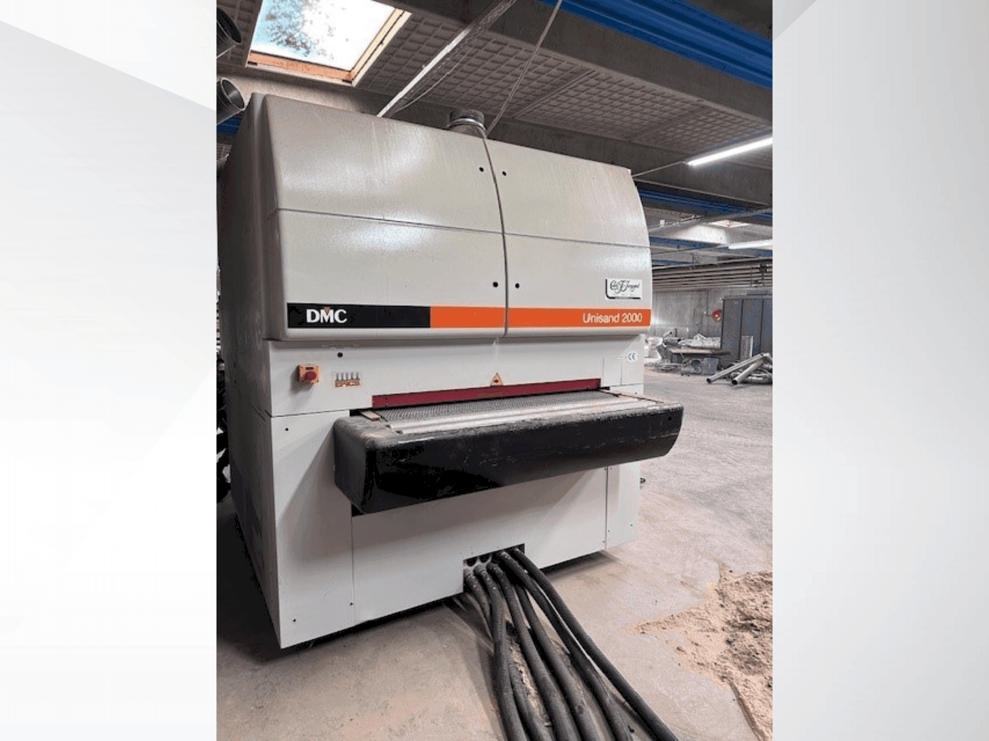 MACHINE_IMG_ALT_FRONT_VIEW