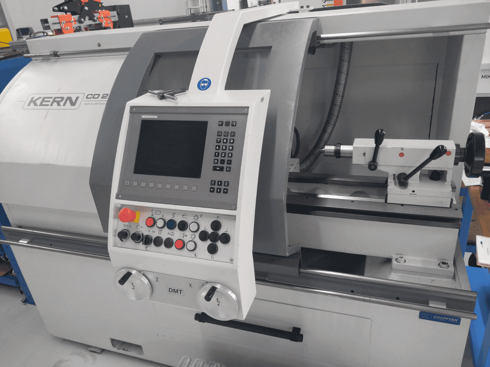 MACHINE_IMG_ALT_FRONT_VIEW