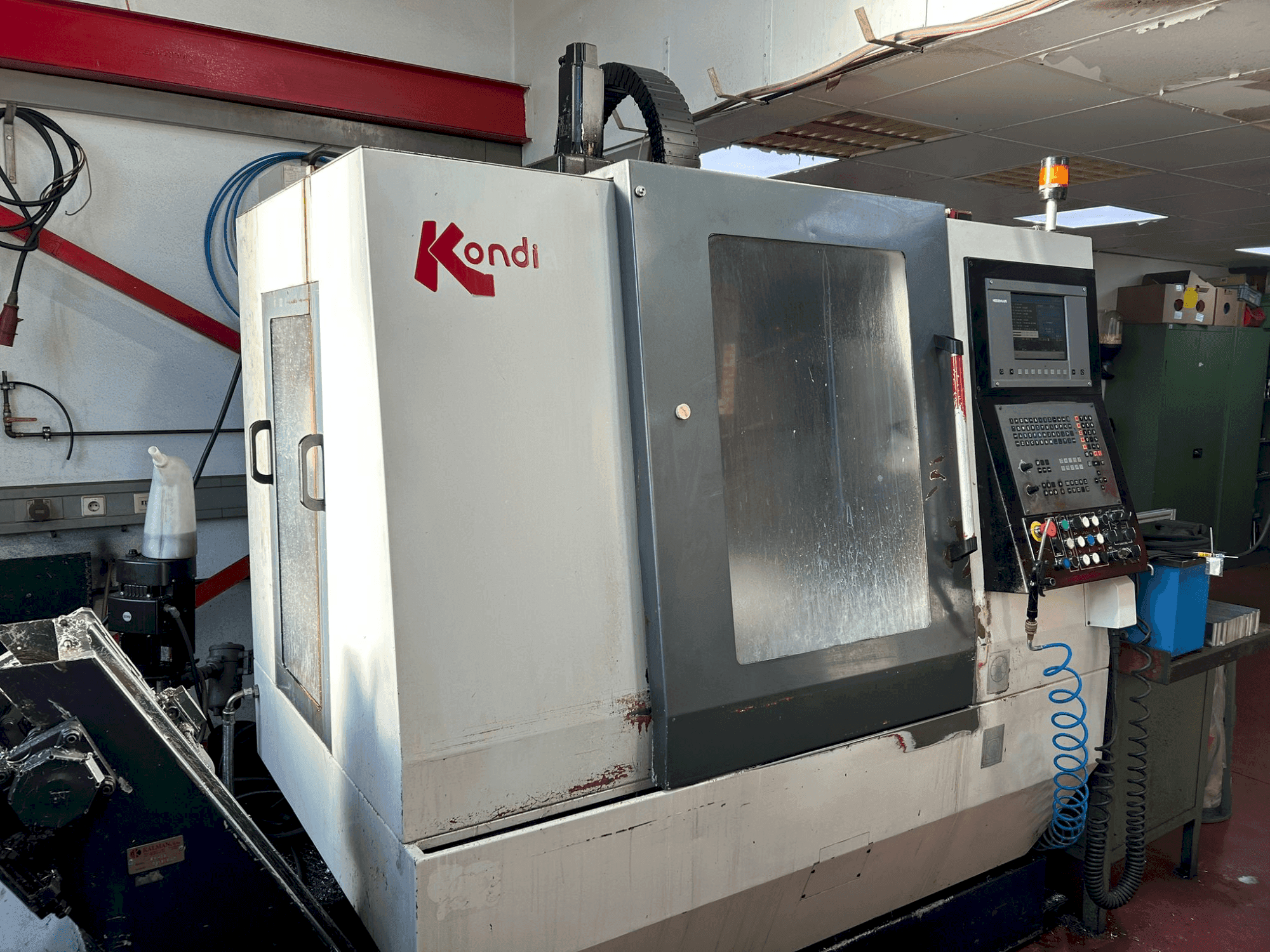 MACHINE_IMG_ALT_FRONT_VIEW