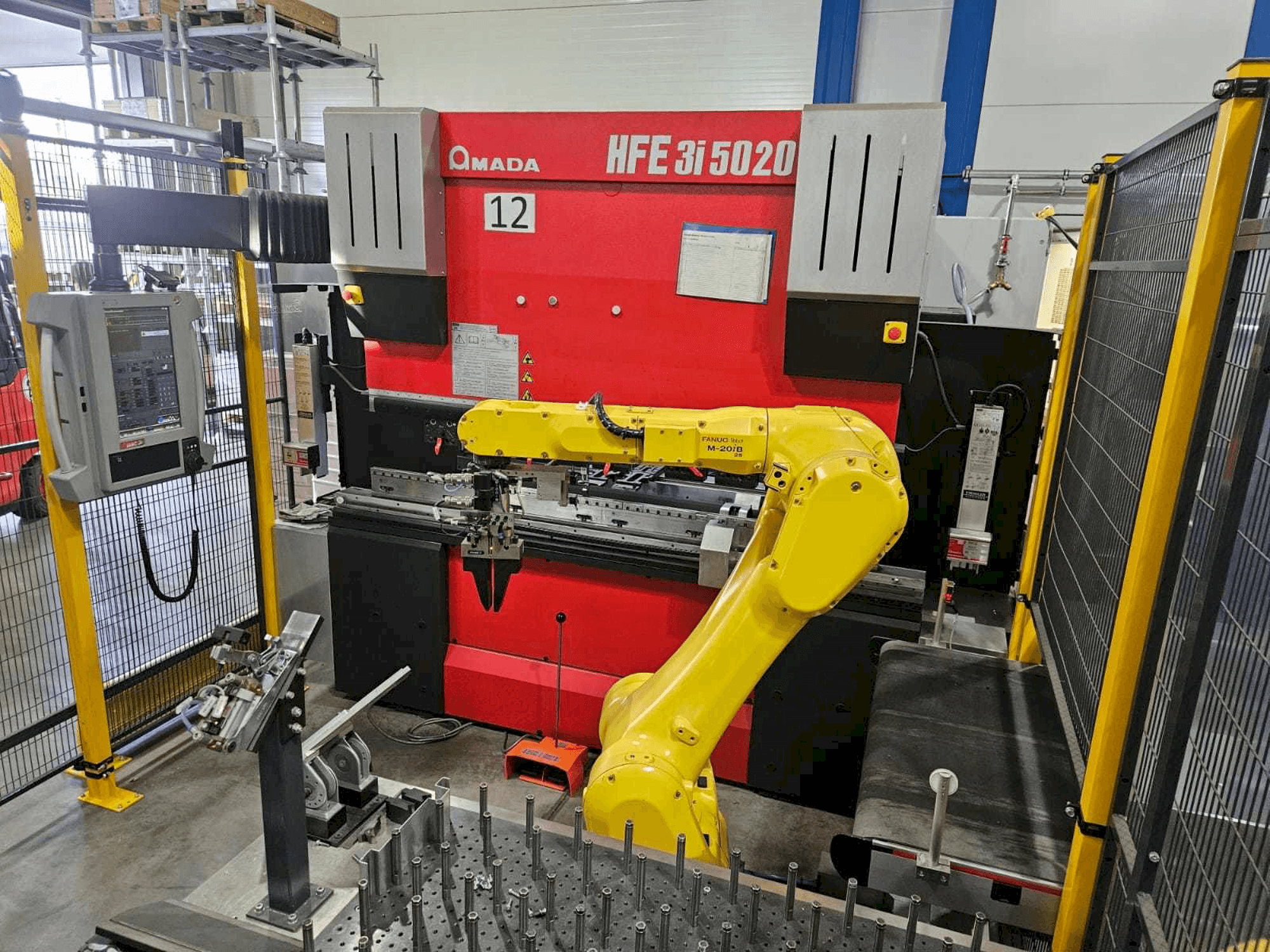 MACHINE_IMG_ALT_FRONT_VIEW