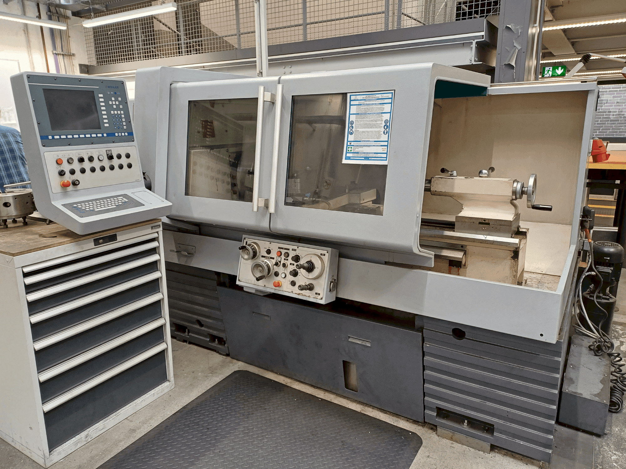 MACHINE_IMG_ALT_FRONT_VIEW