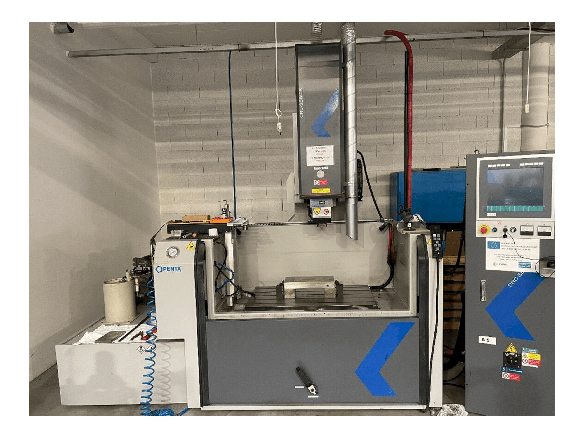 MACHINE_IMG_ALT_FRONT_VIEW