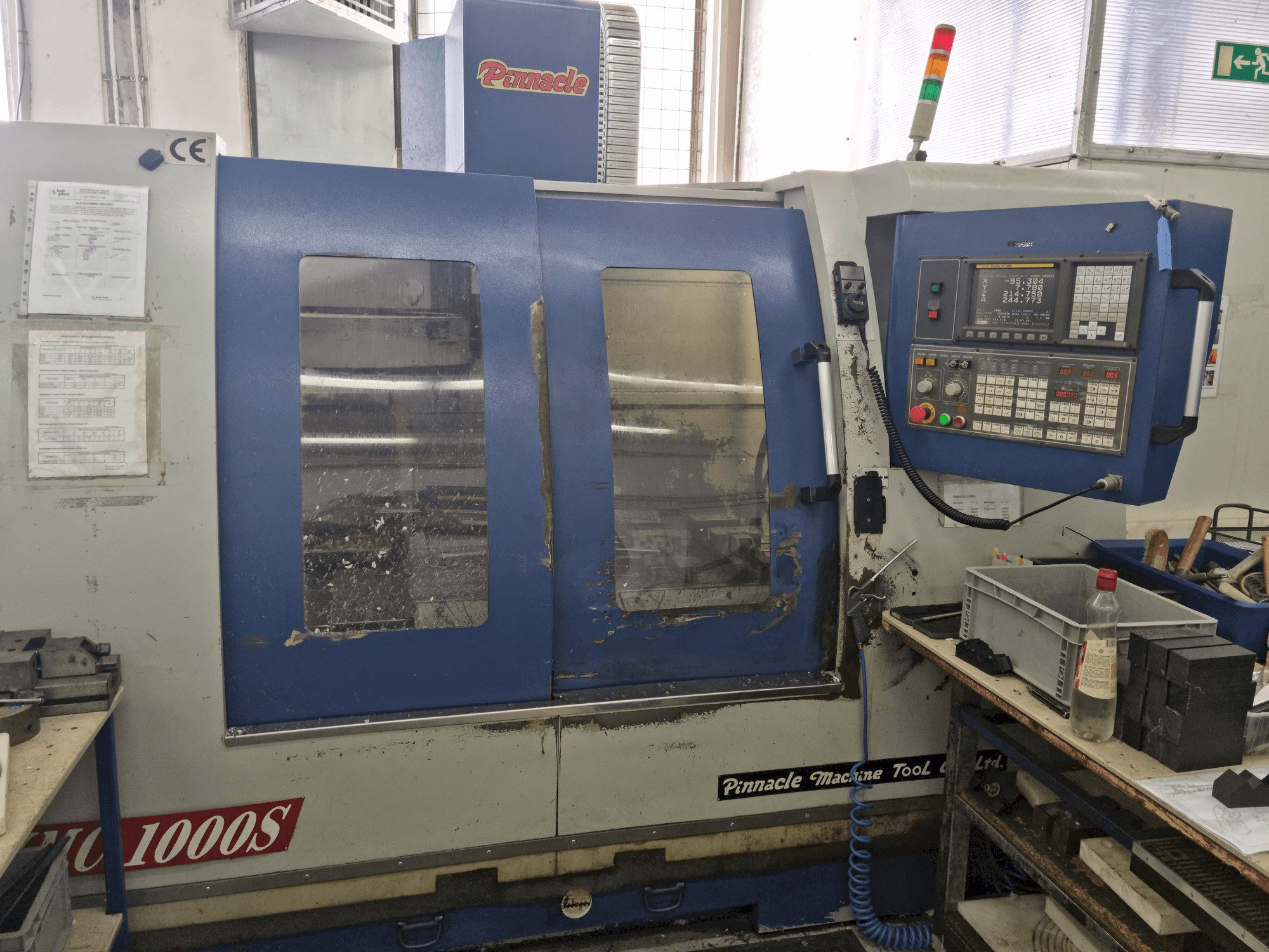 MACHINE_IMG_ALT_FRONT_VIEW