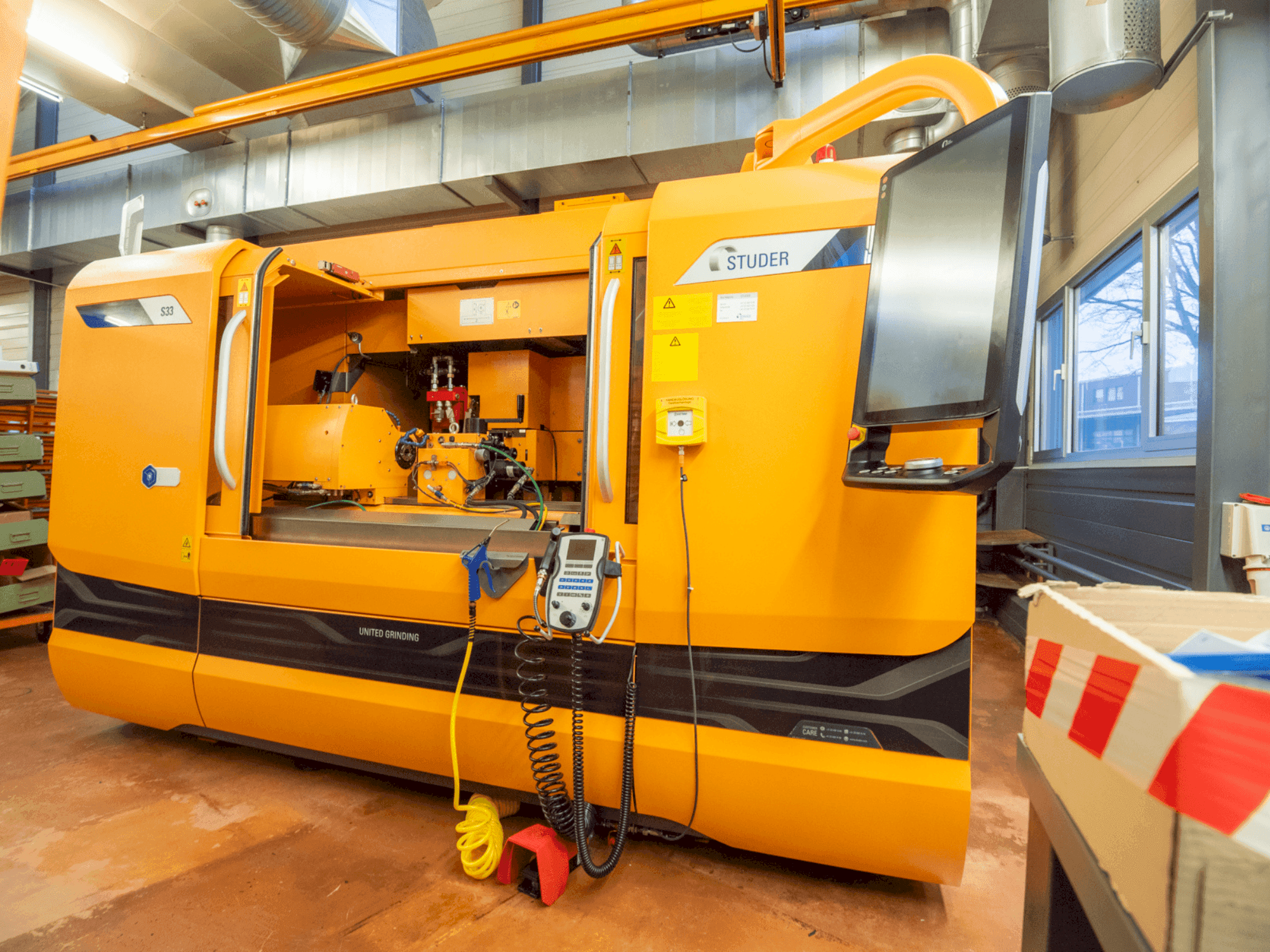 MACHINE_IMG_ALT_FRONT_VIEW