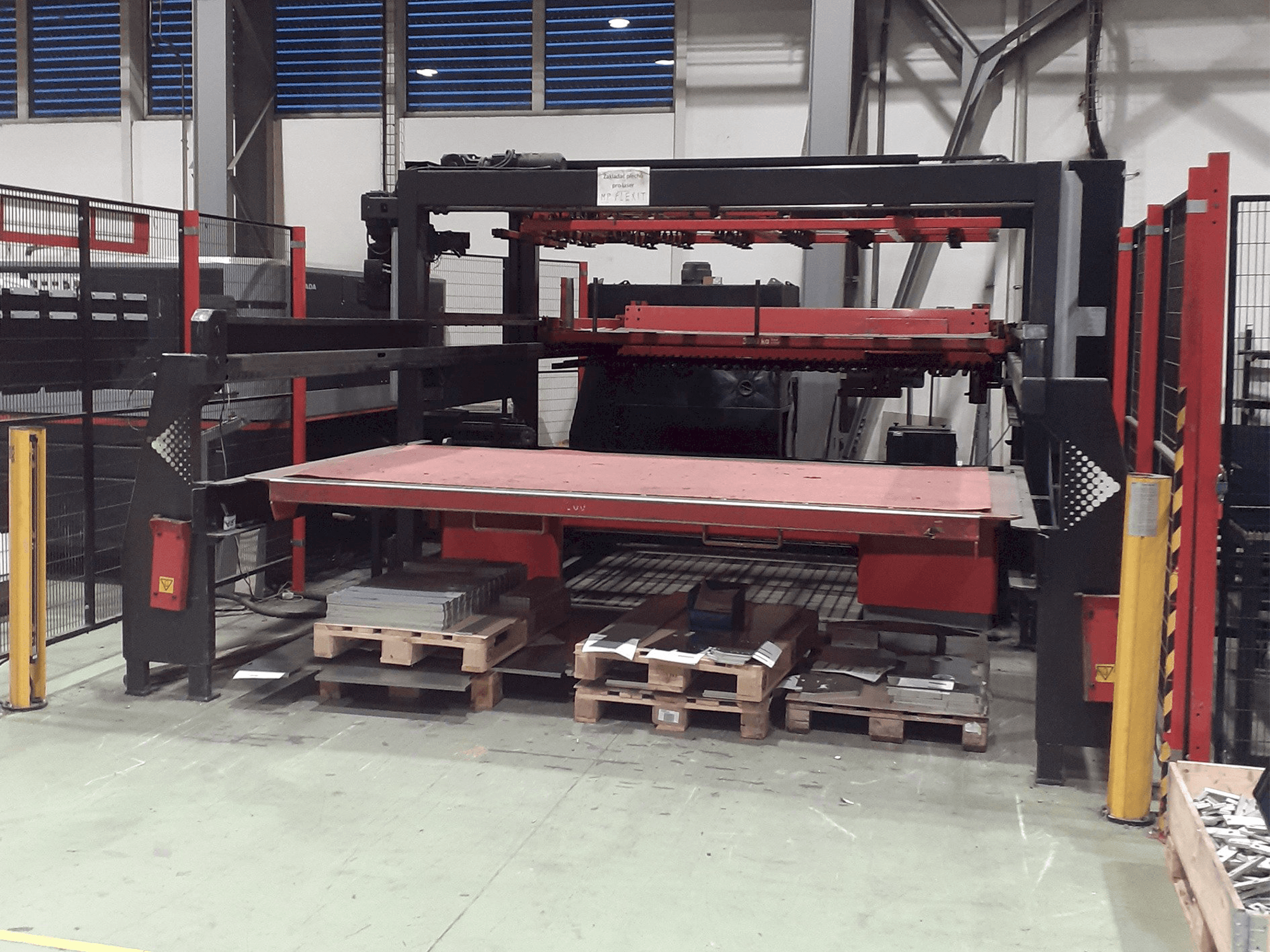 Front view of AMADA FOL 3015 AJ machine