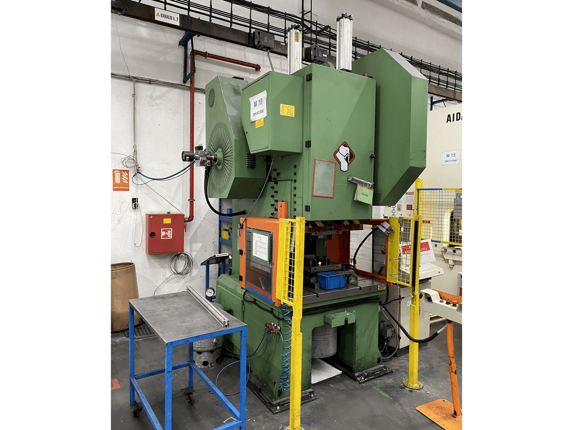 MACHINE_IMG_ALT_FRONT_VIEW