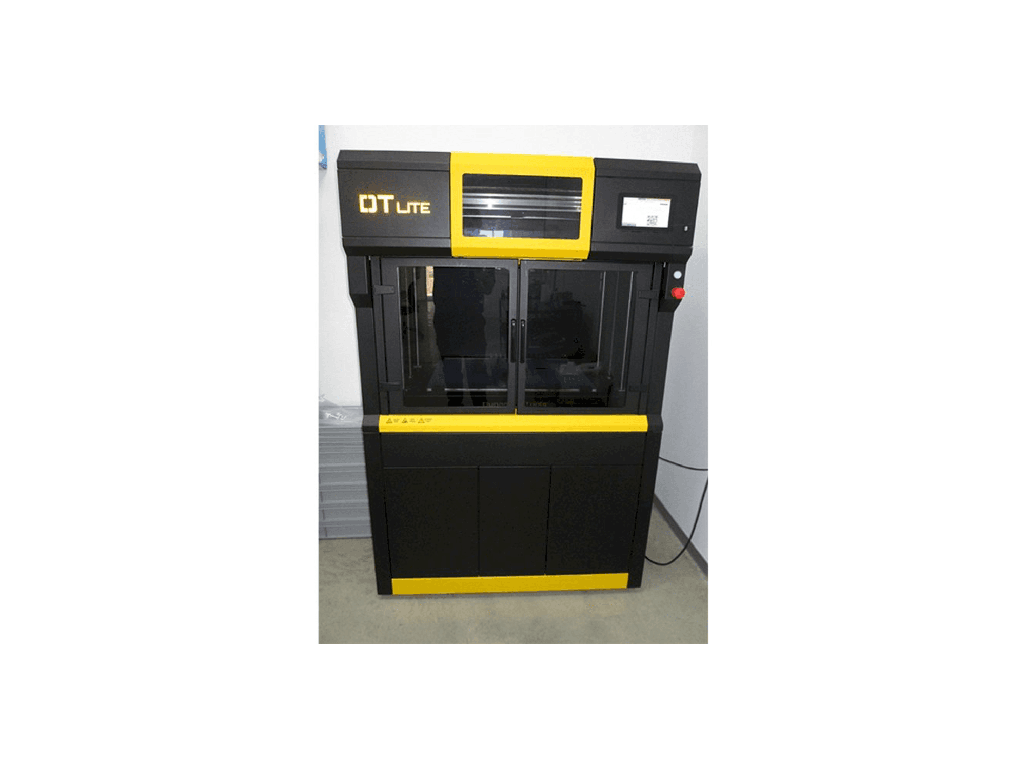 Front view of Dynamical DTLITE machine