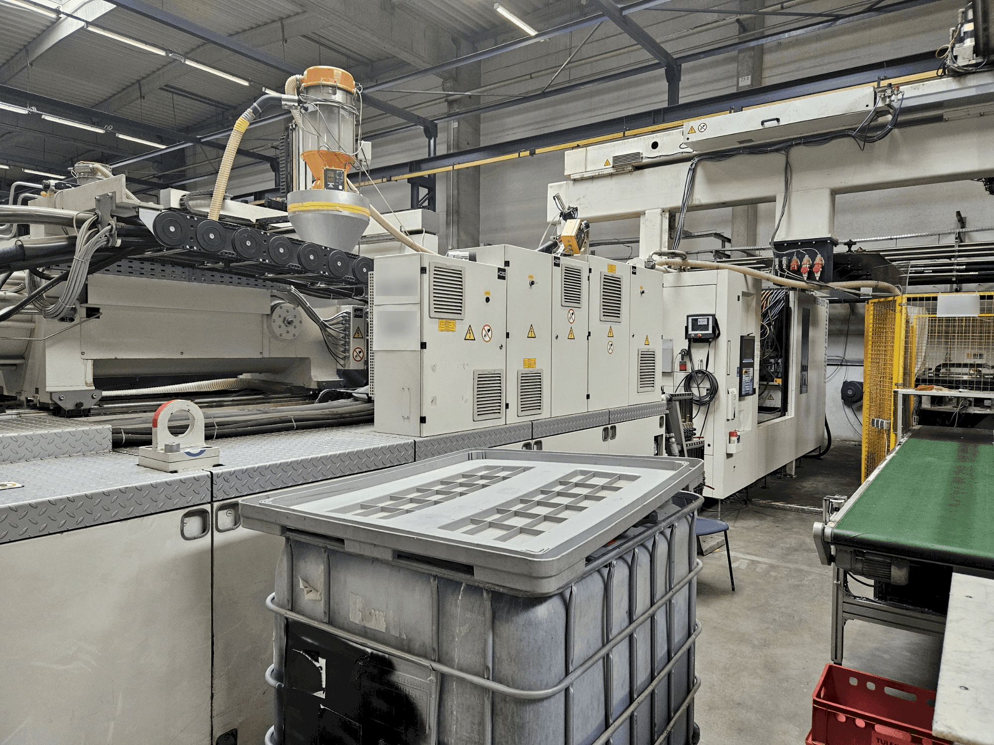 MACHINE_IMG_ALT_FRONT_VIEW