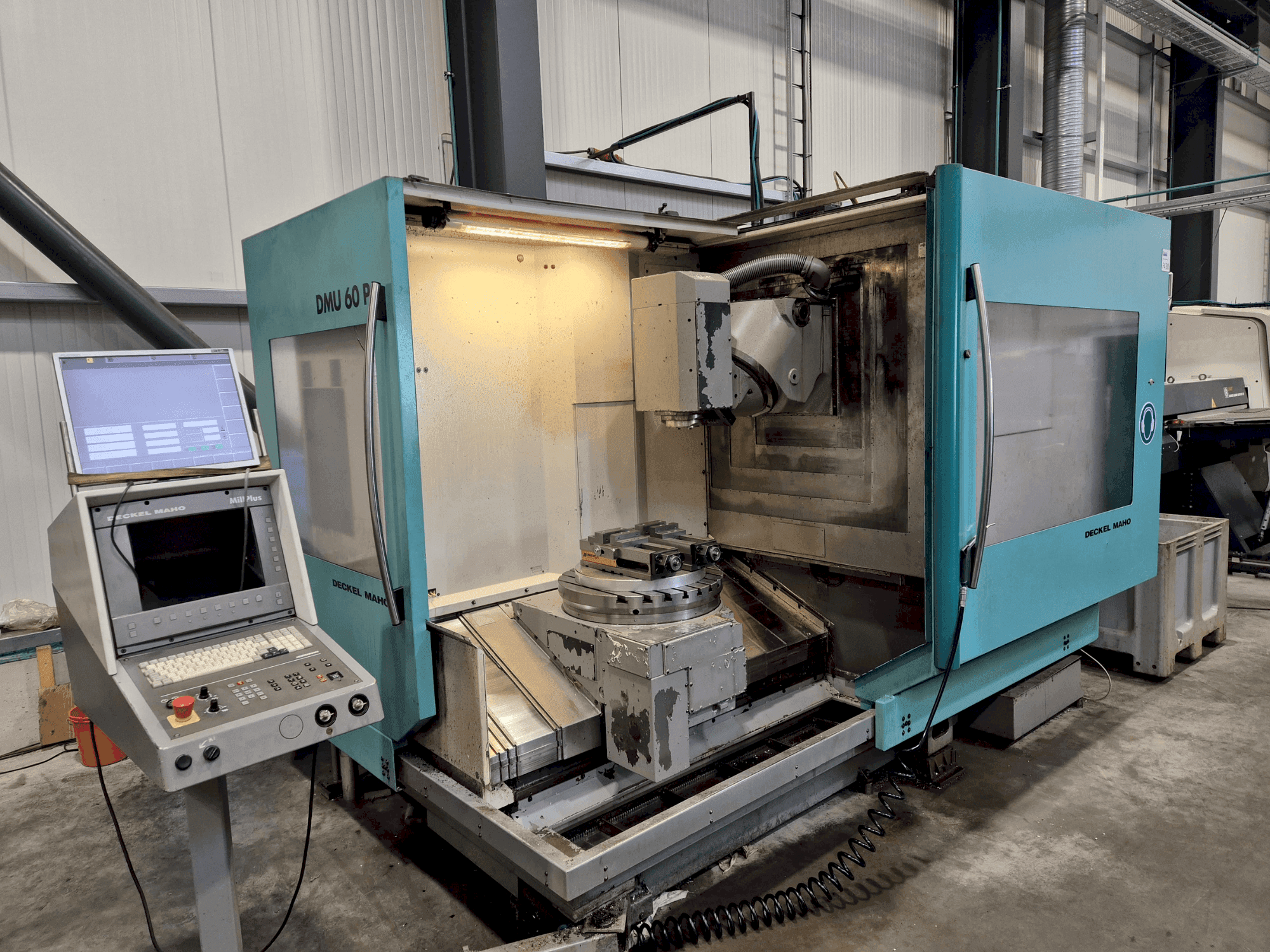 MACHINE_IMG_ALT_FRONT_VIEW