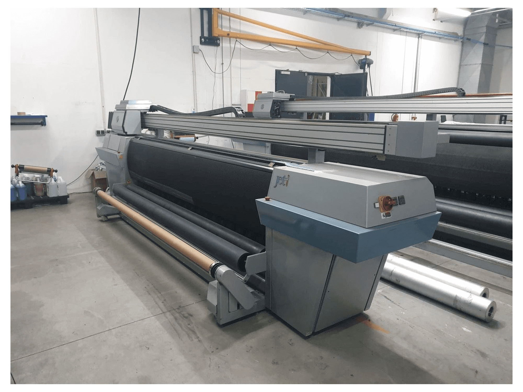 MACHINE_IMG_ALT_FRONT_VIEW