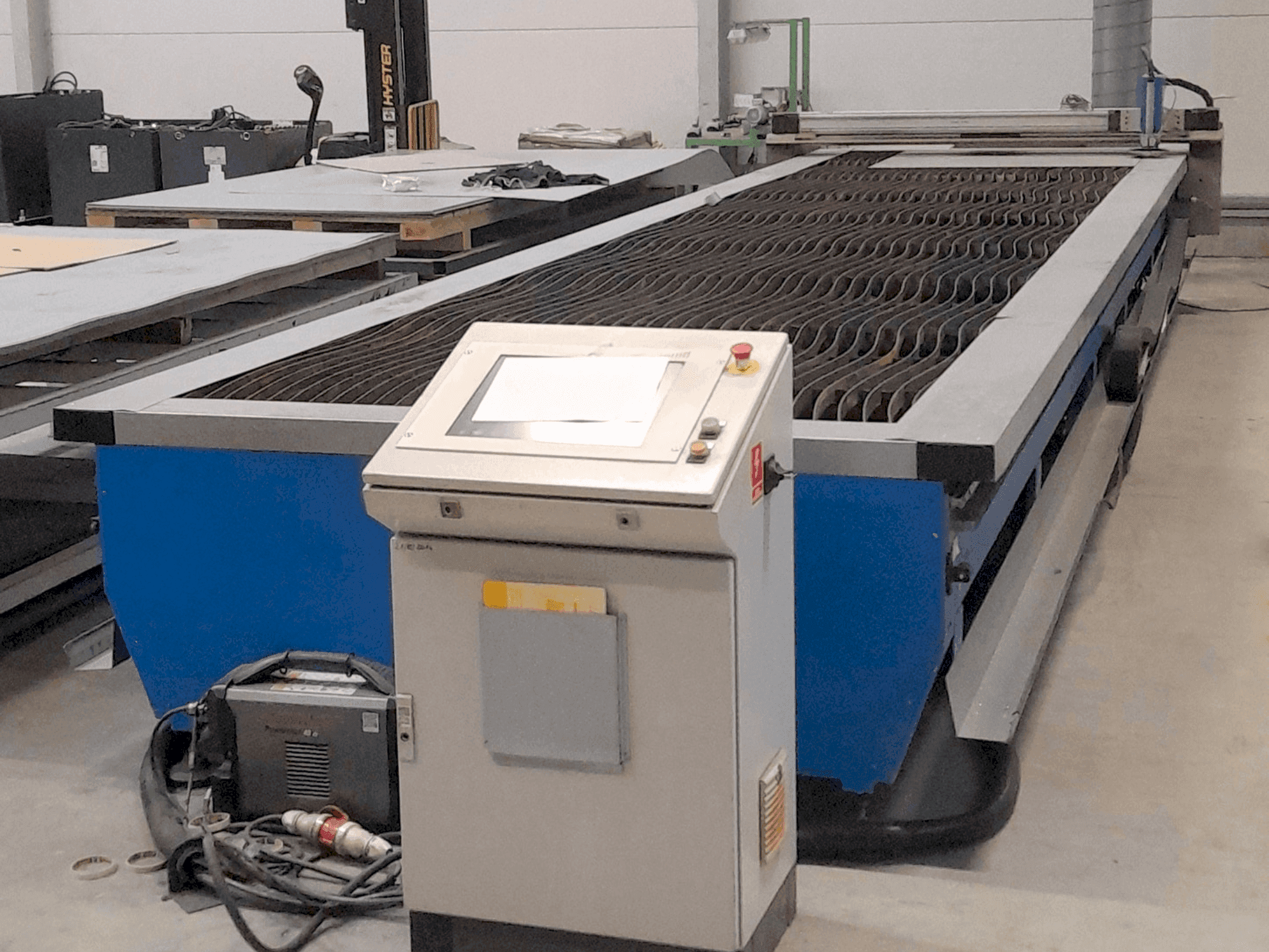 MACHINE_IMG_ALT_FRONT_VIEW