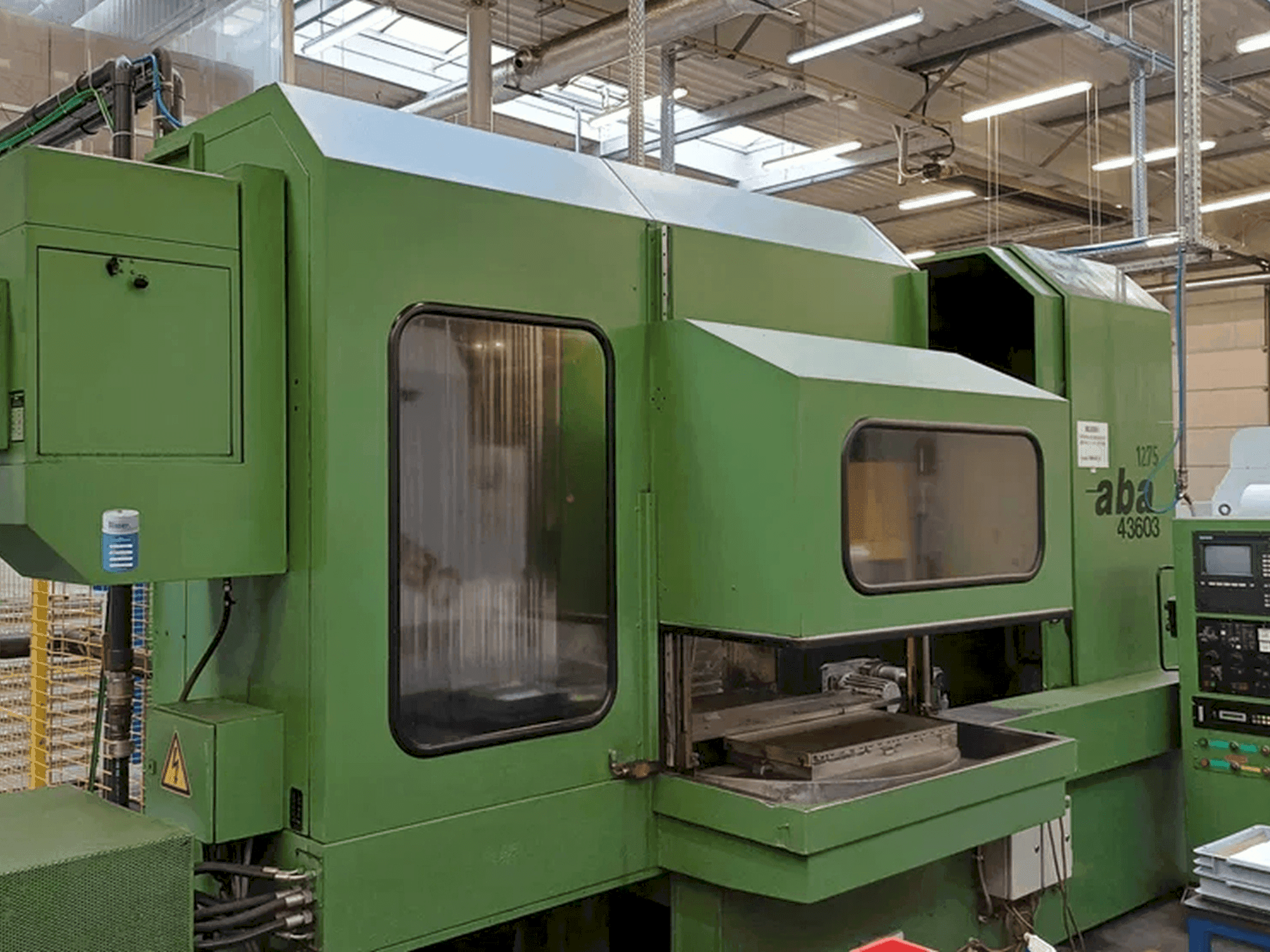 MACHINE_IMG_ALT_FRONT_VIEW