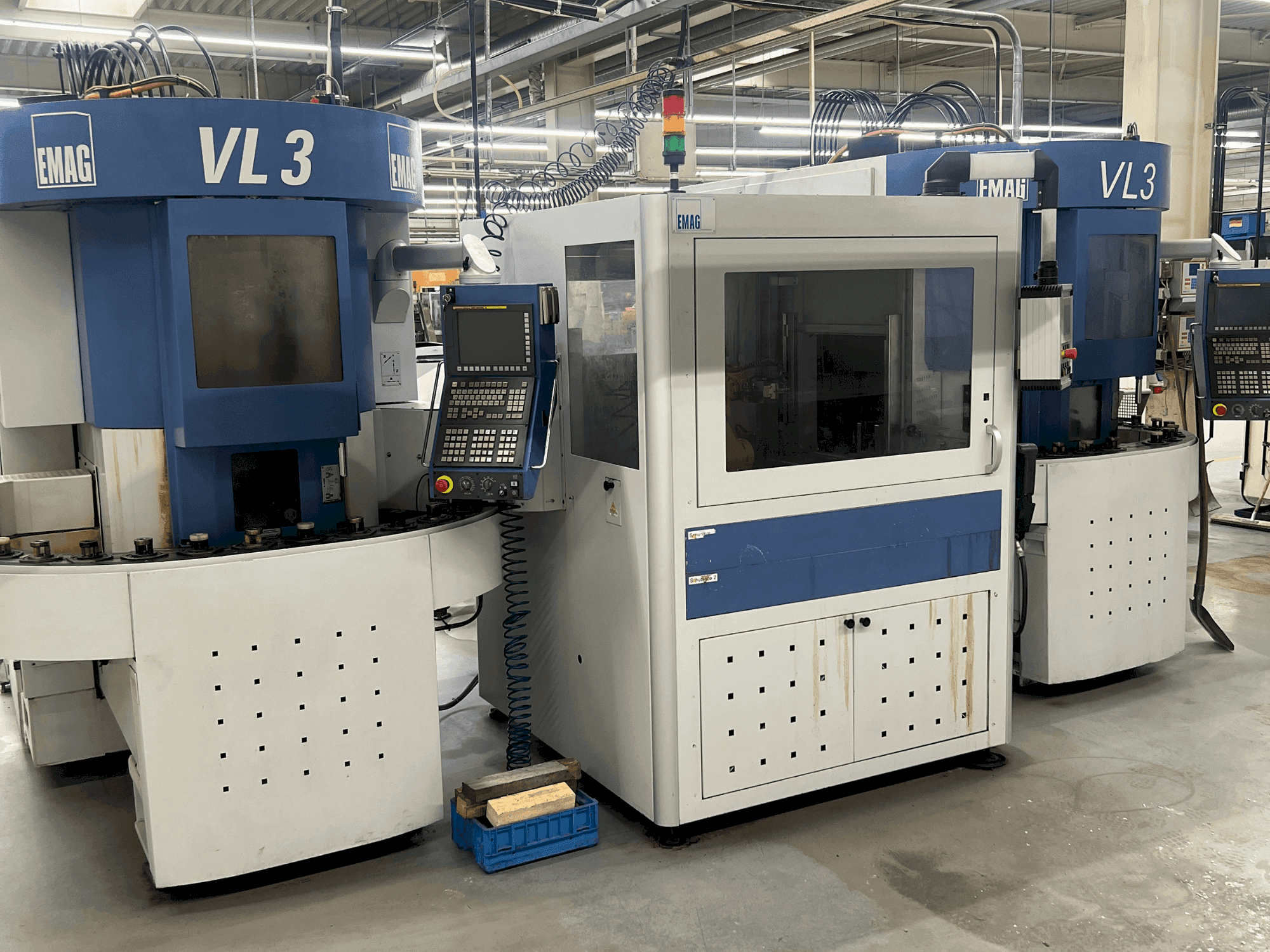 MACHINE_IMG_ALT_FRONT_VIEW