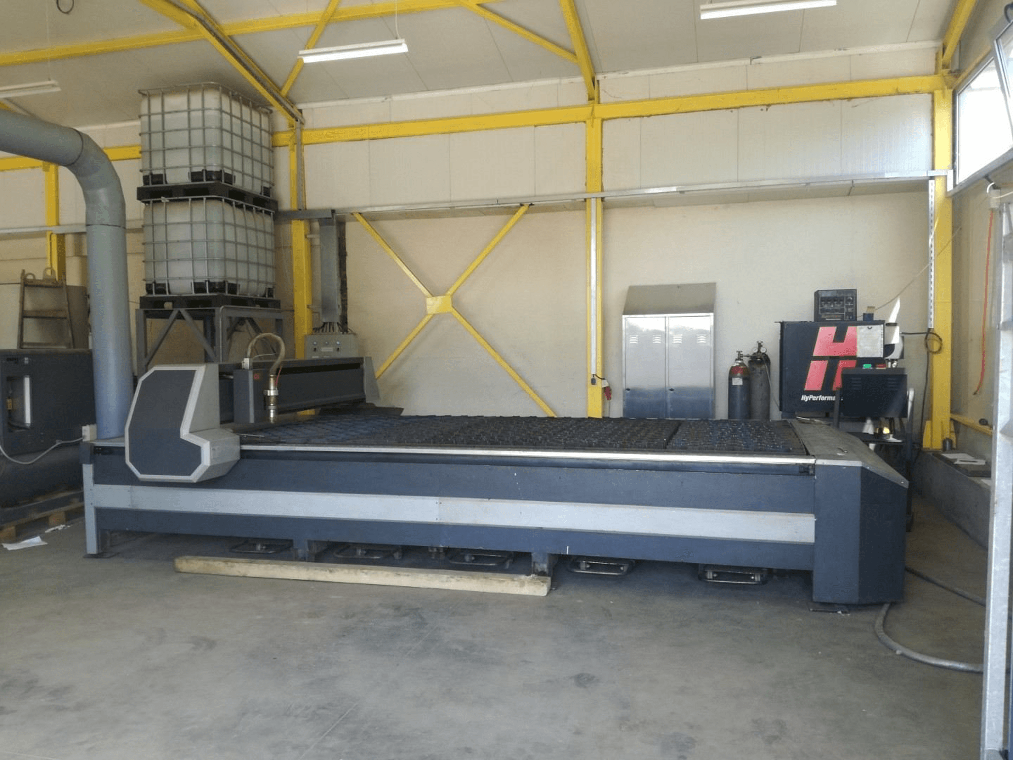 MACHINE_IMG_ALT_FRONT_VIEW